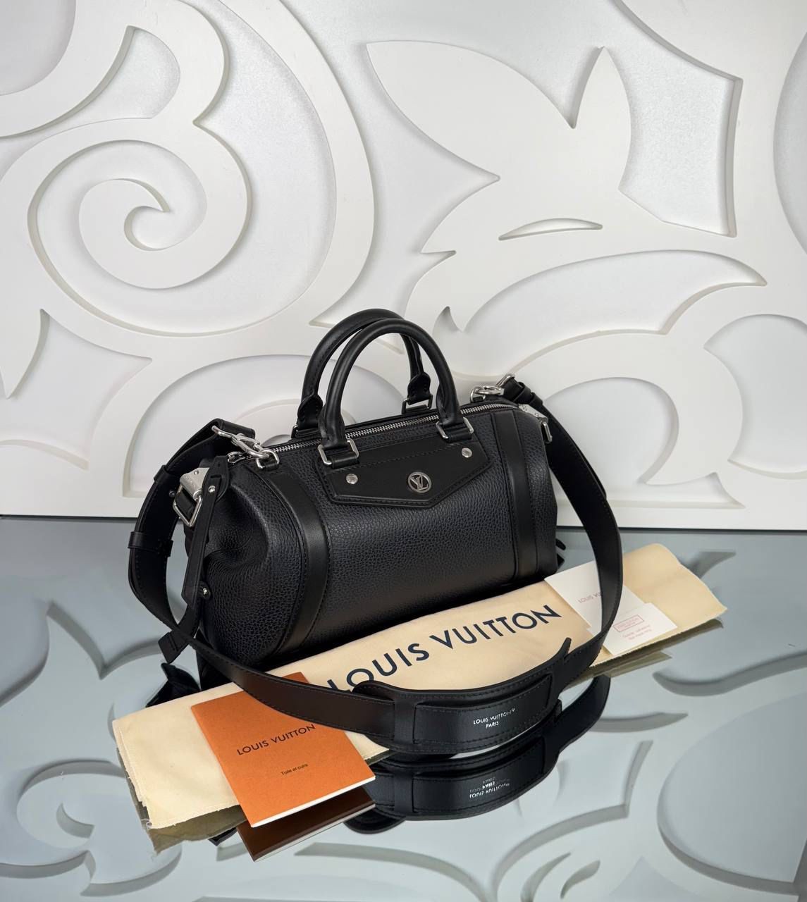 Louis Vuitton Siyah Biker PM İthal Ürün  30x12 cm