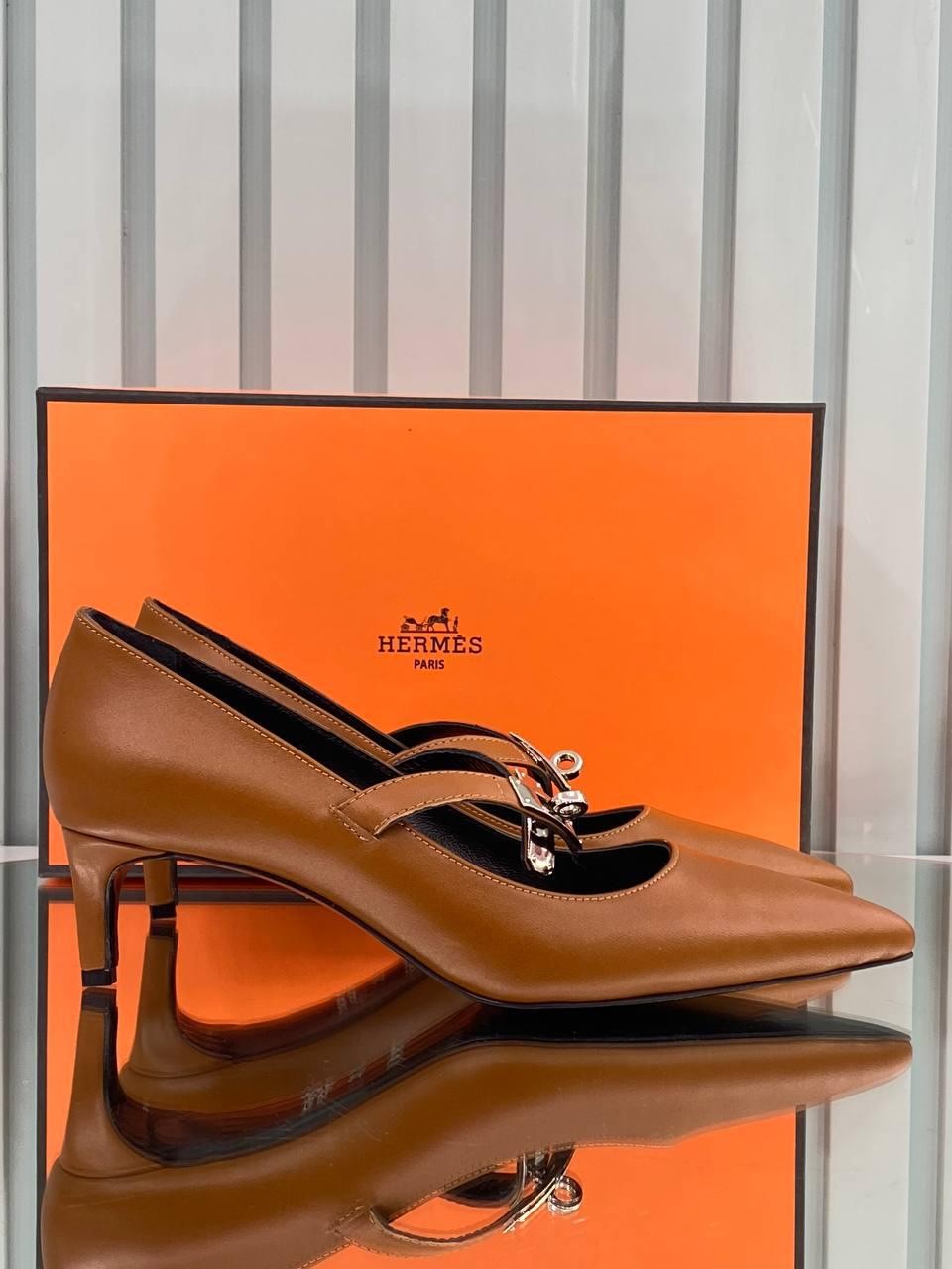 Hermes Kelly Low Pumps Kahve