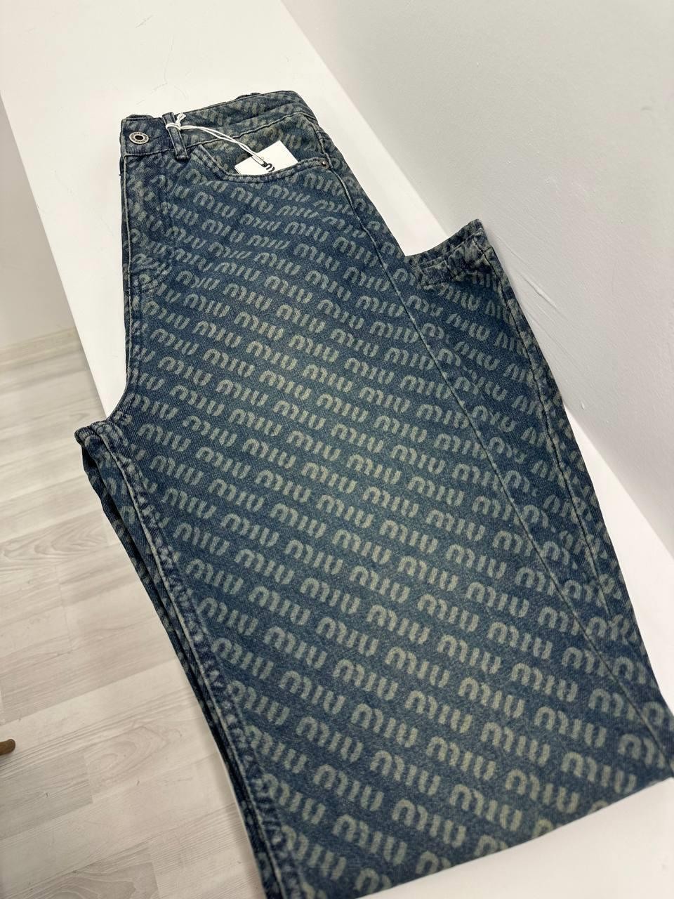 Miu Miu Yazı Detaylı Kadın Kot Pantolon