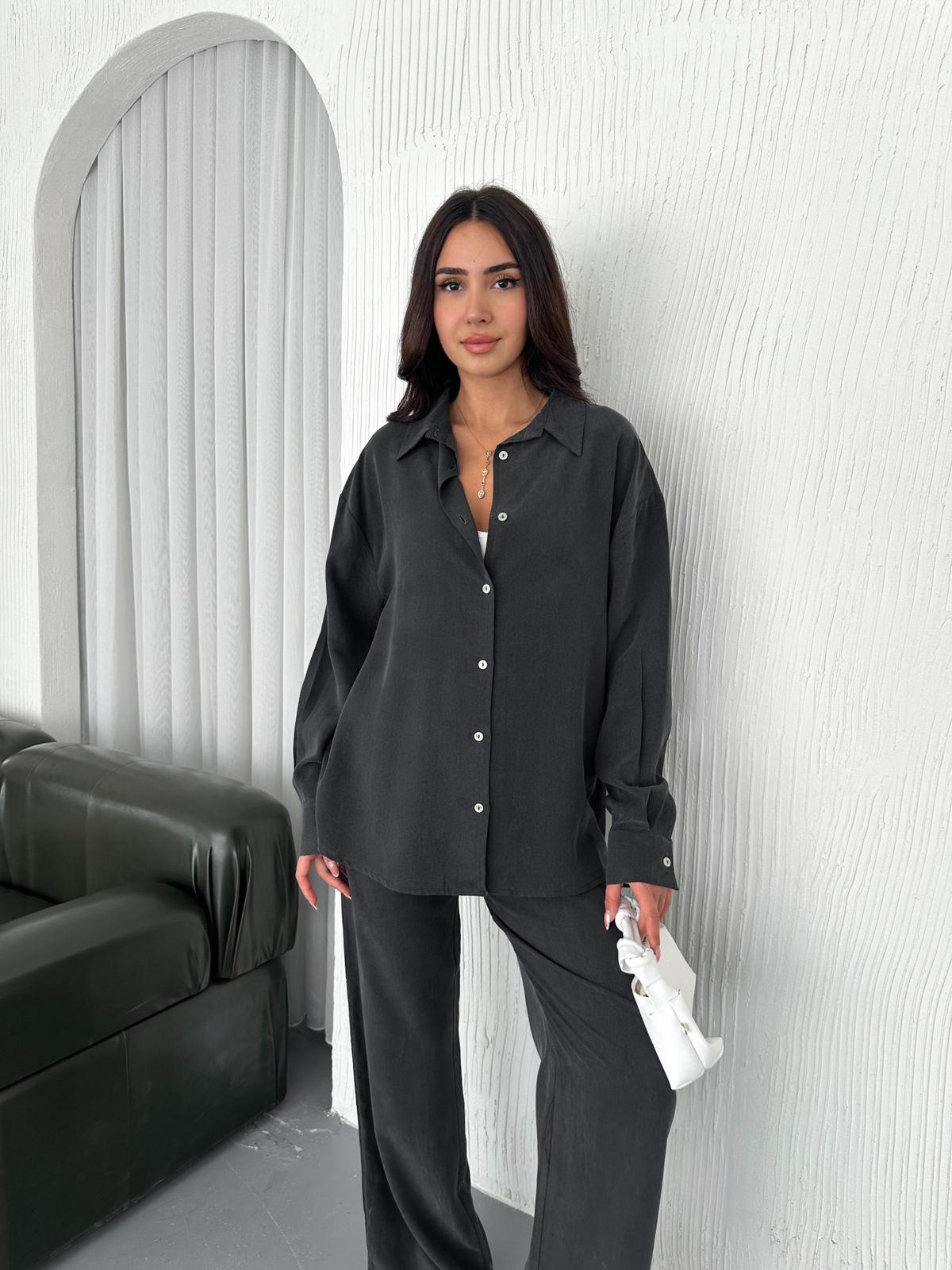 Berhani Düğmeli Siyah Kadın Takım YKM31118