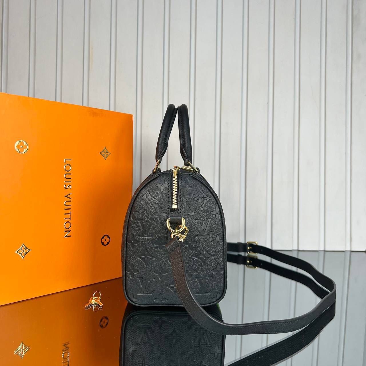 Louis Vuitton Speedy Bandouliere 