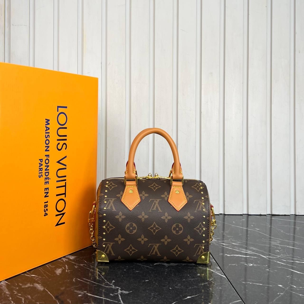 Louis Vuitton Çanta 