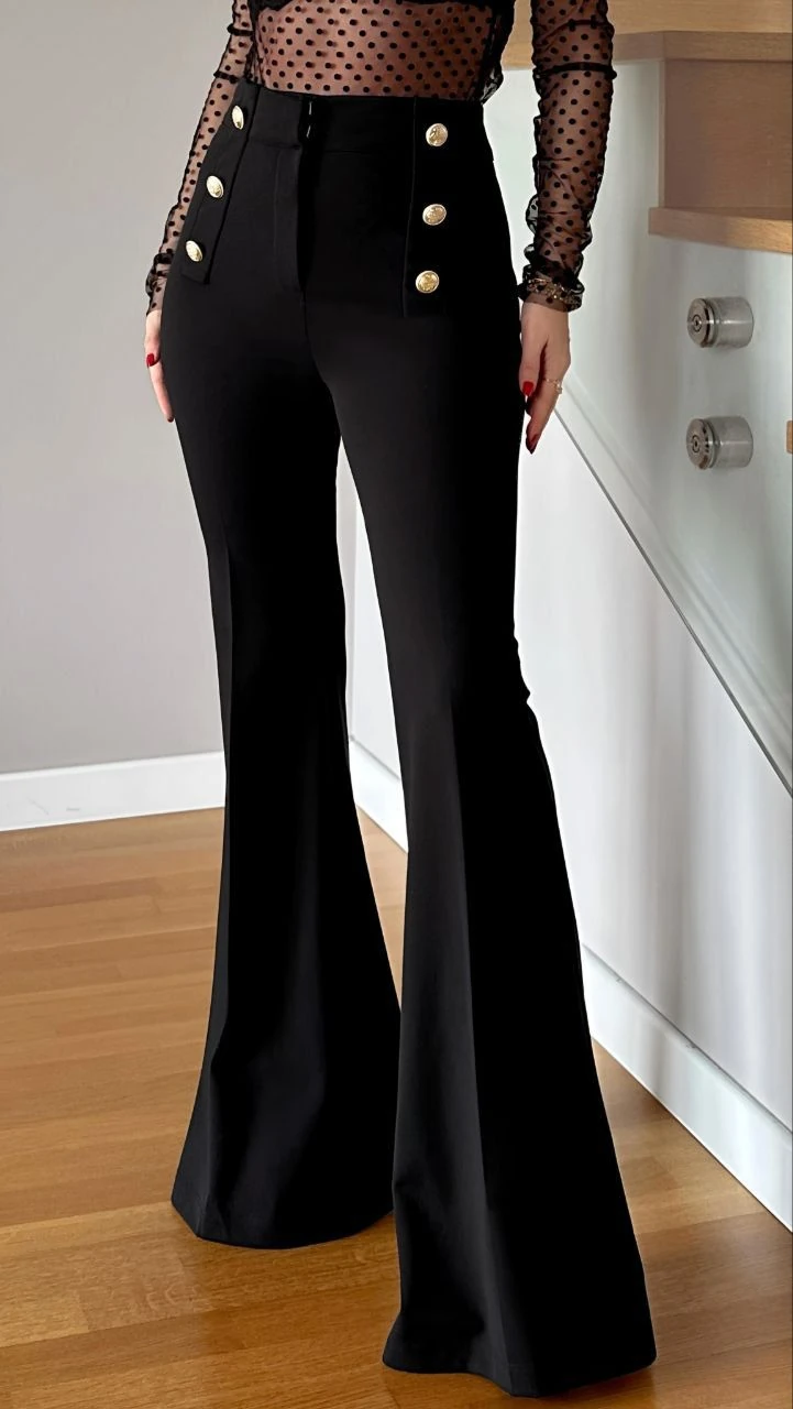 Berhani Likralı Krep Kumaş Gold Düğmeli İspanyol Paça Siyah Kadın Pantolon 9027