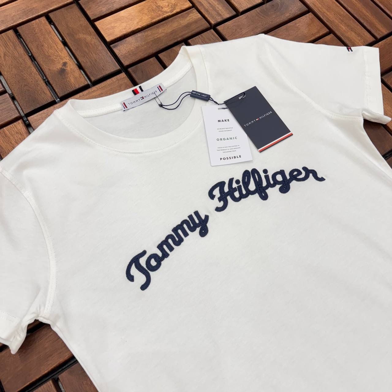 TOMMY HILFIGER Nakış Detaylı Beyaz Kadın T-Shirt ES82