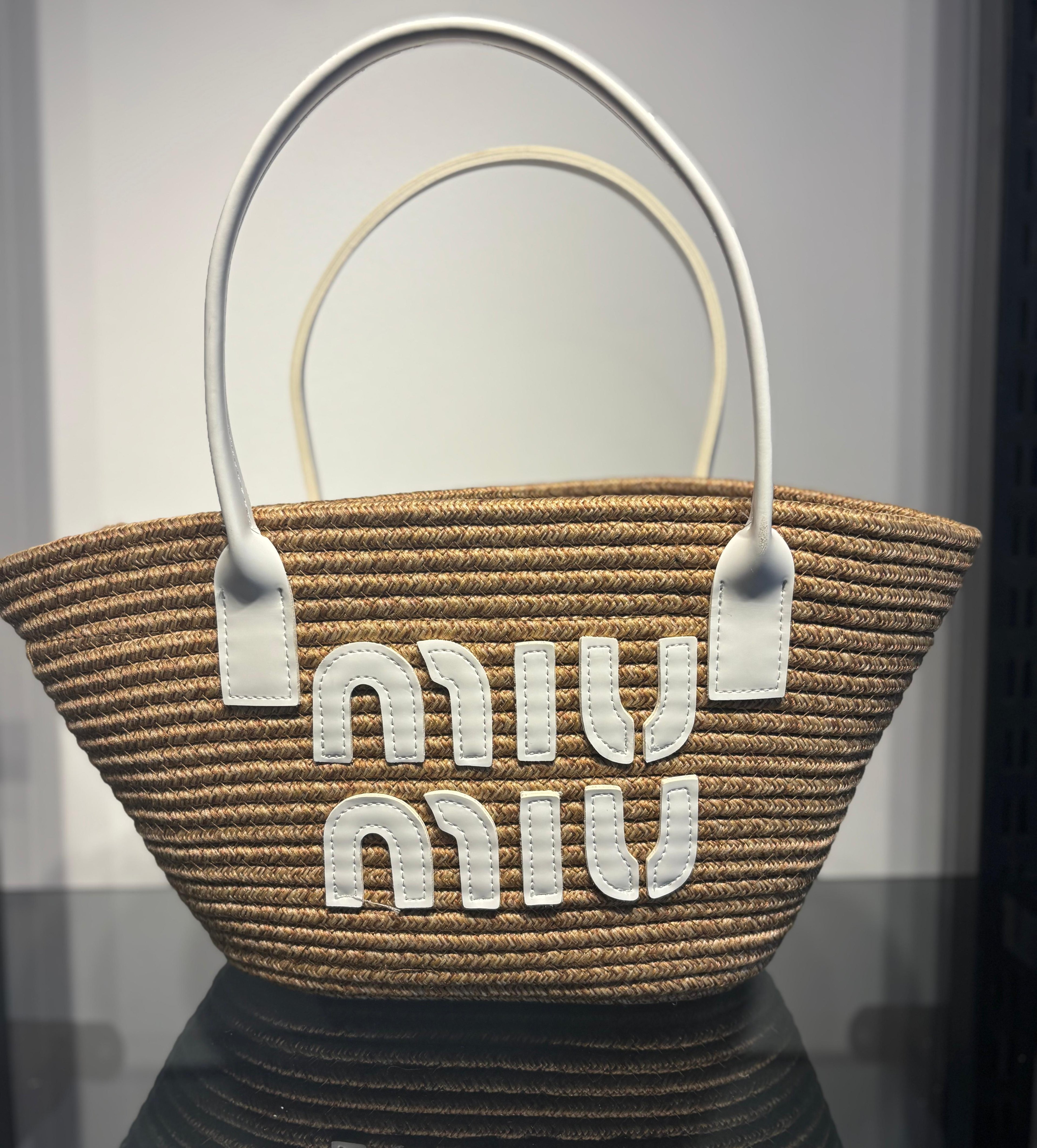 Miu Miu Hasır Çanta