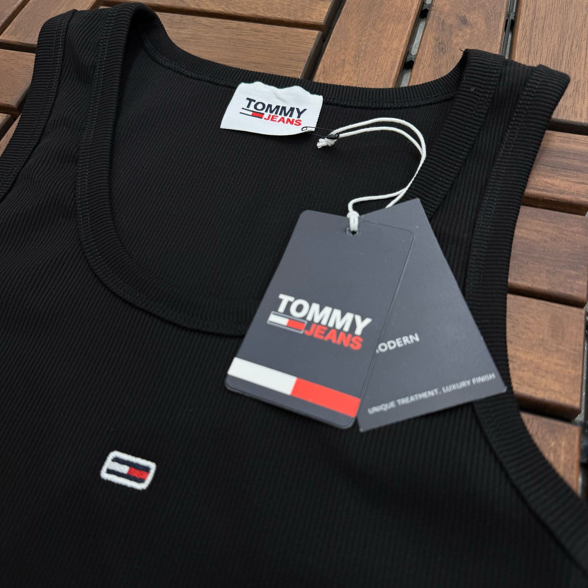 TOMMY JEANS Fitilli Siyah Atlet BES151