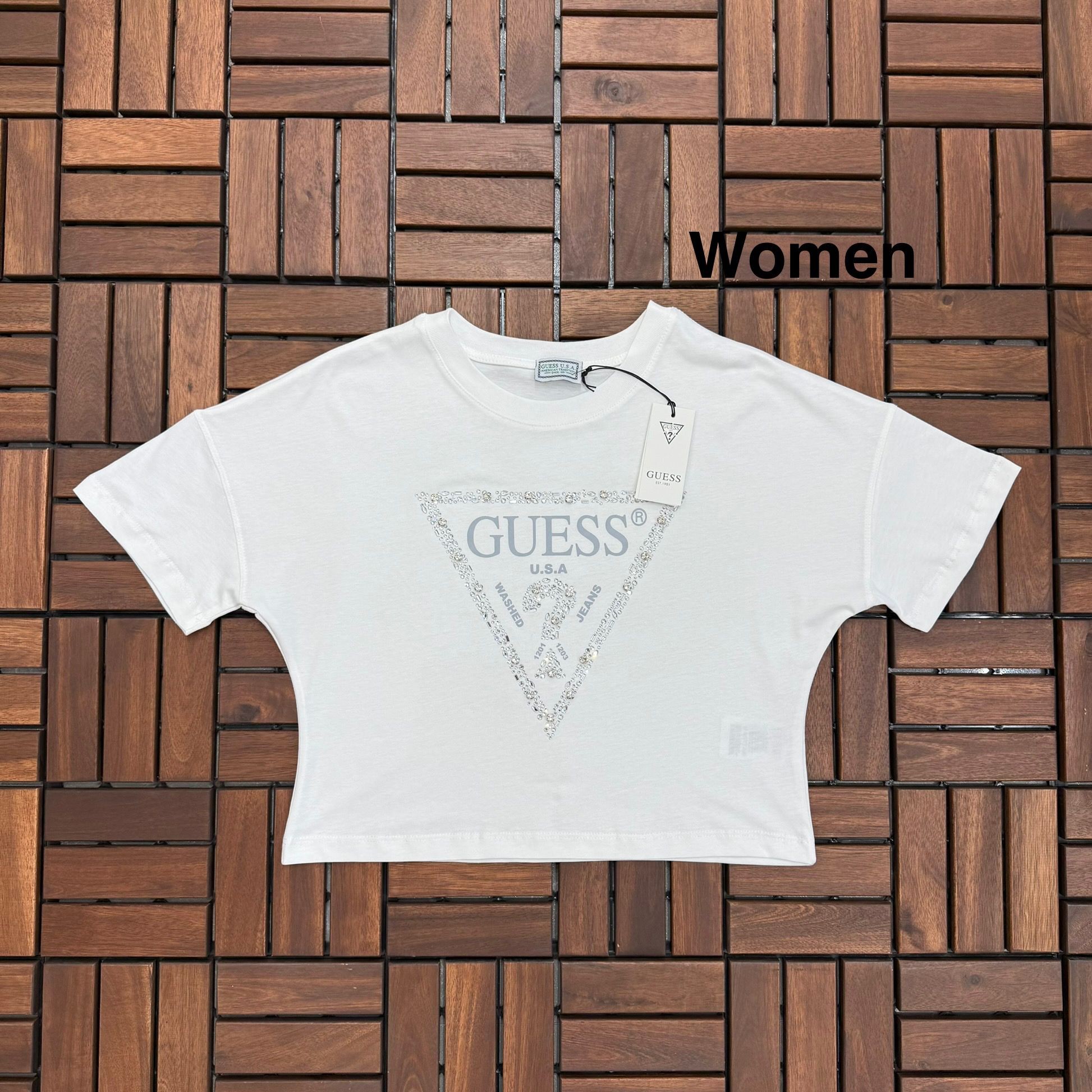 Guess Taşlı Beyaz Kadın T-Shirt BES210
