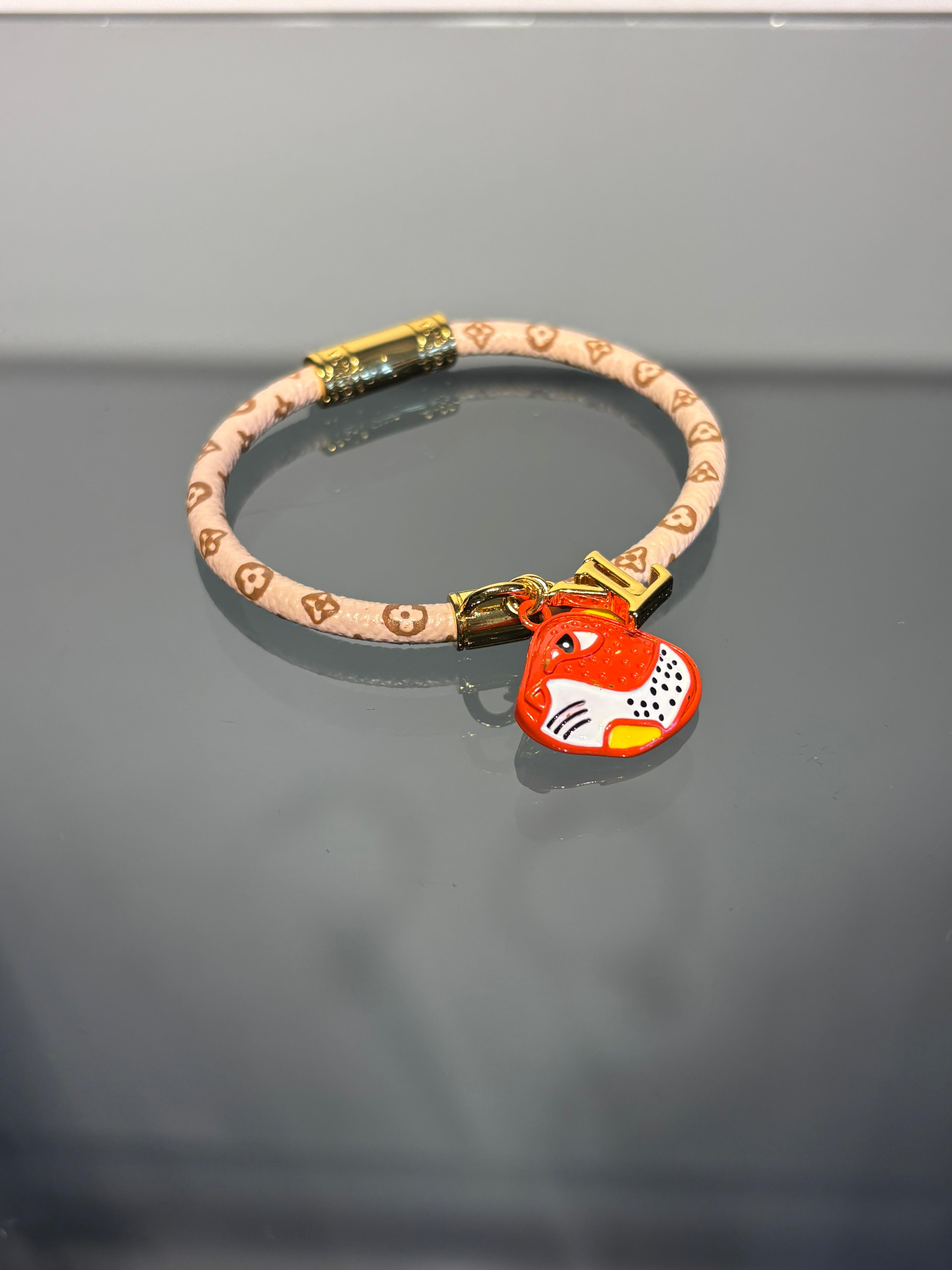 Louis Vuitton Kadın Bileklik