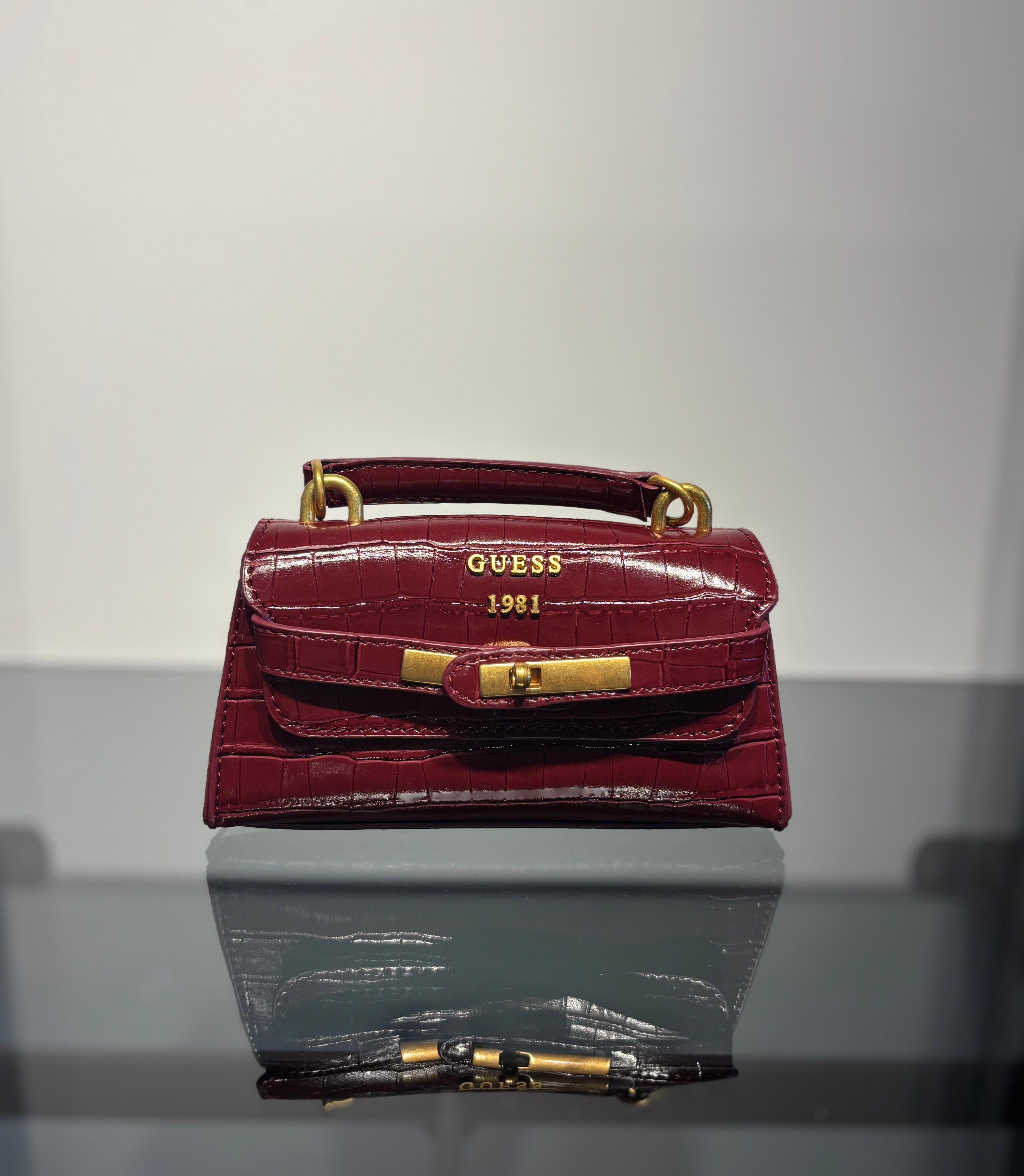 Guess Kadın Bordo Çanta 17x10
