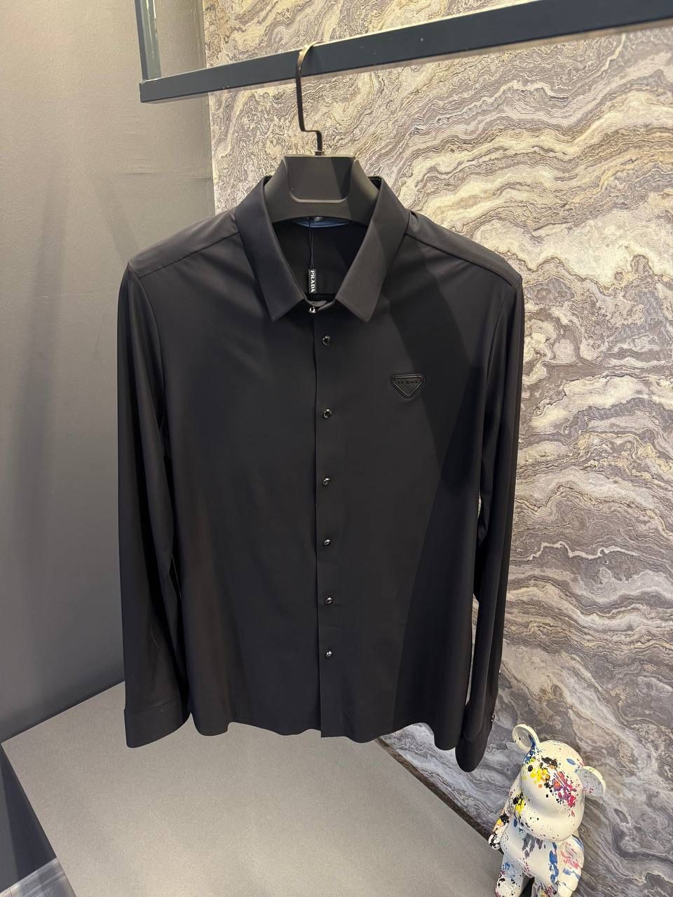 Prada Logo Detaylı Siyah Erkek Gömlek 