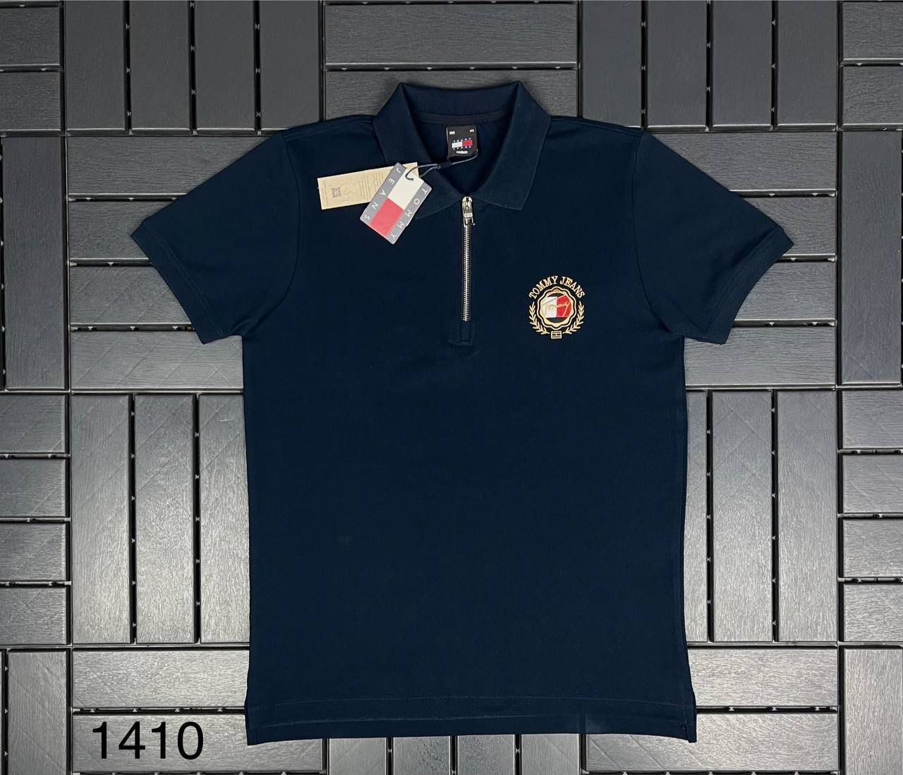 TOMMY JEANS Fermuar ve Nakış Detaylı Lacivert Erkek T-Shirt 1410