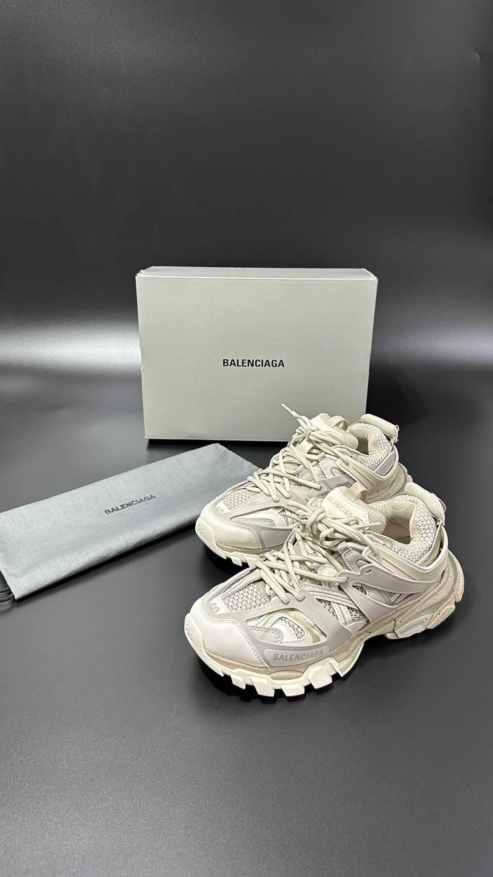 Balenciaga Track Sneaker Unisex