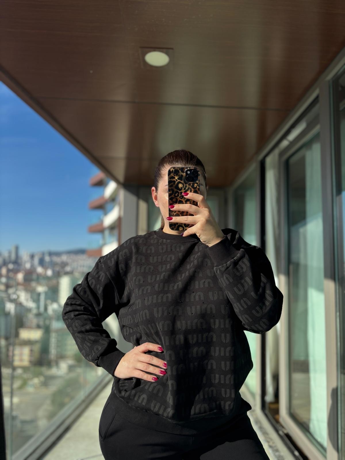 Miu Miu Taş Detaylı Kadın Sweatshirt Siyah