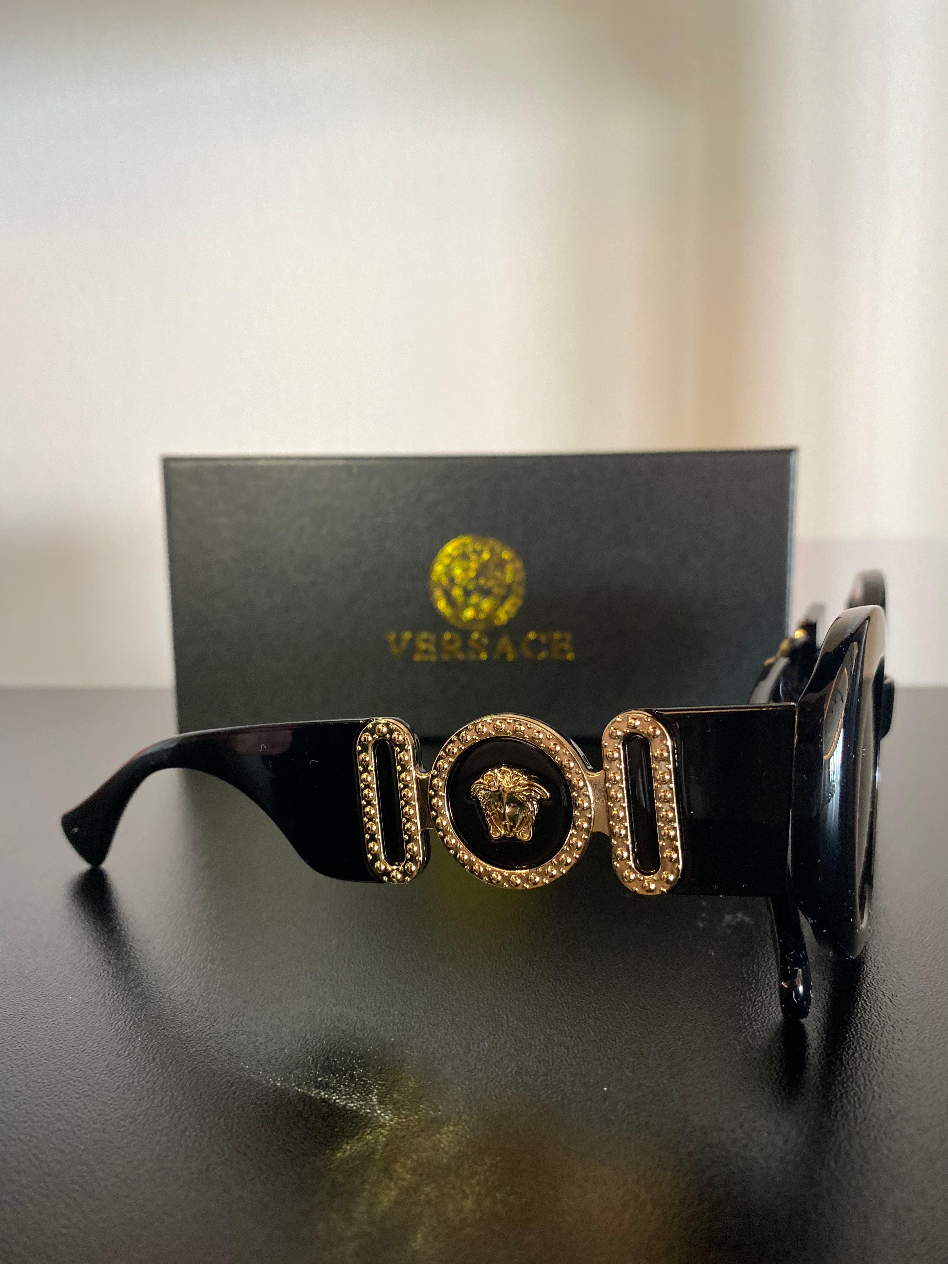 Versace Kadın Siyah Güneş Gözlüğü