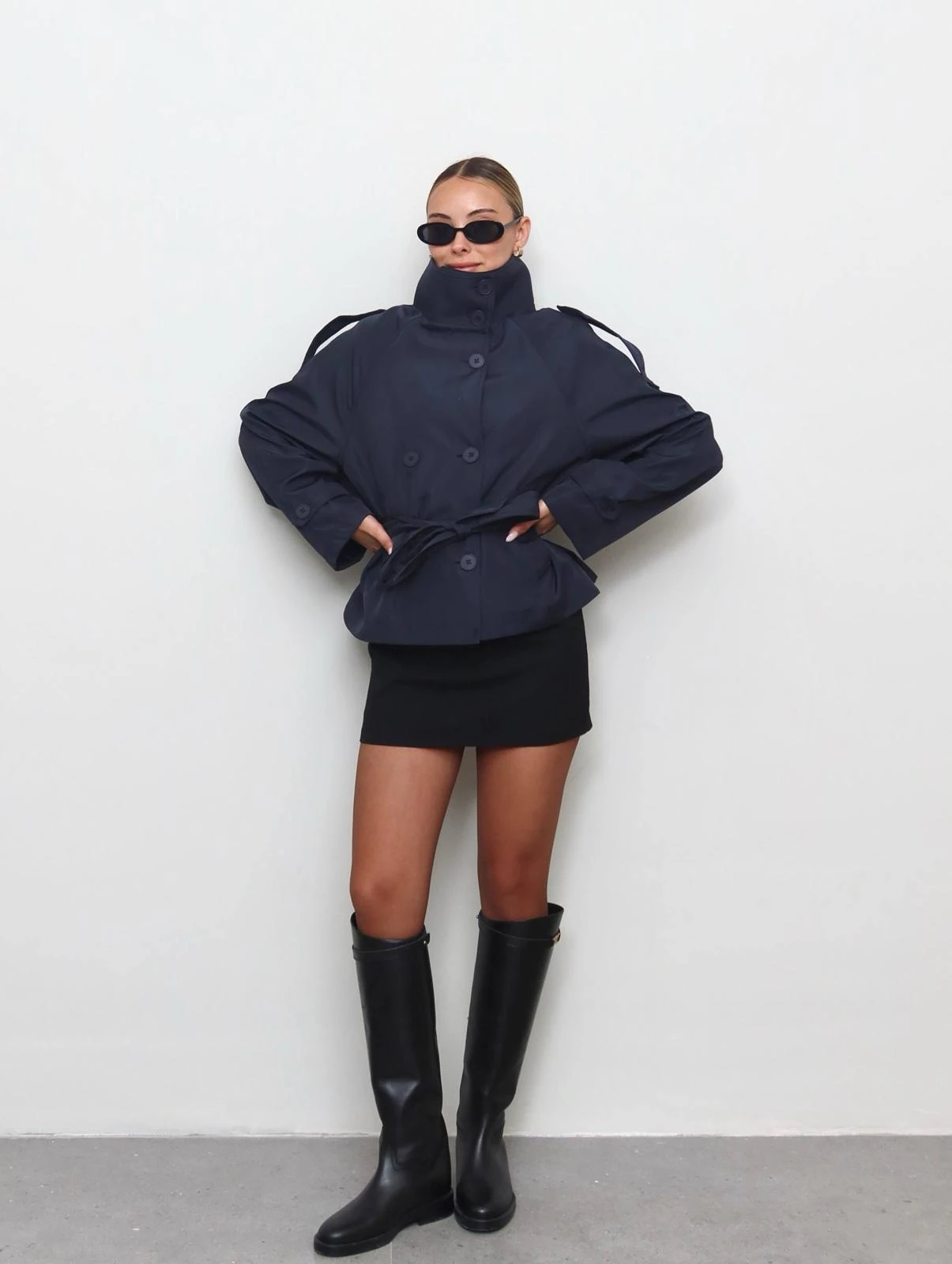 Berhani Lacivert Kadın Yarım Trenckot BRN56