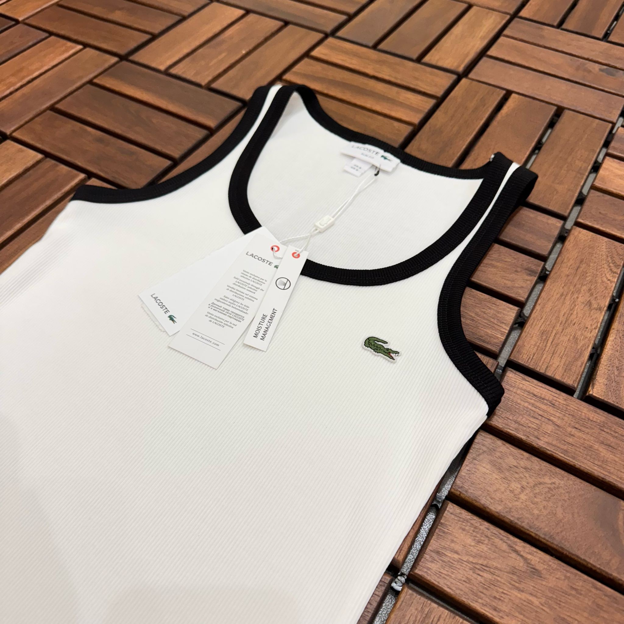 Lacoste Beyaz Siyah Çizgili Fitilli Jarse Kadın Atlet AH416