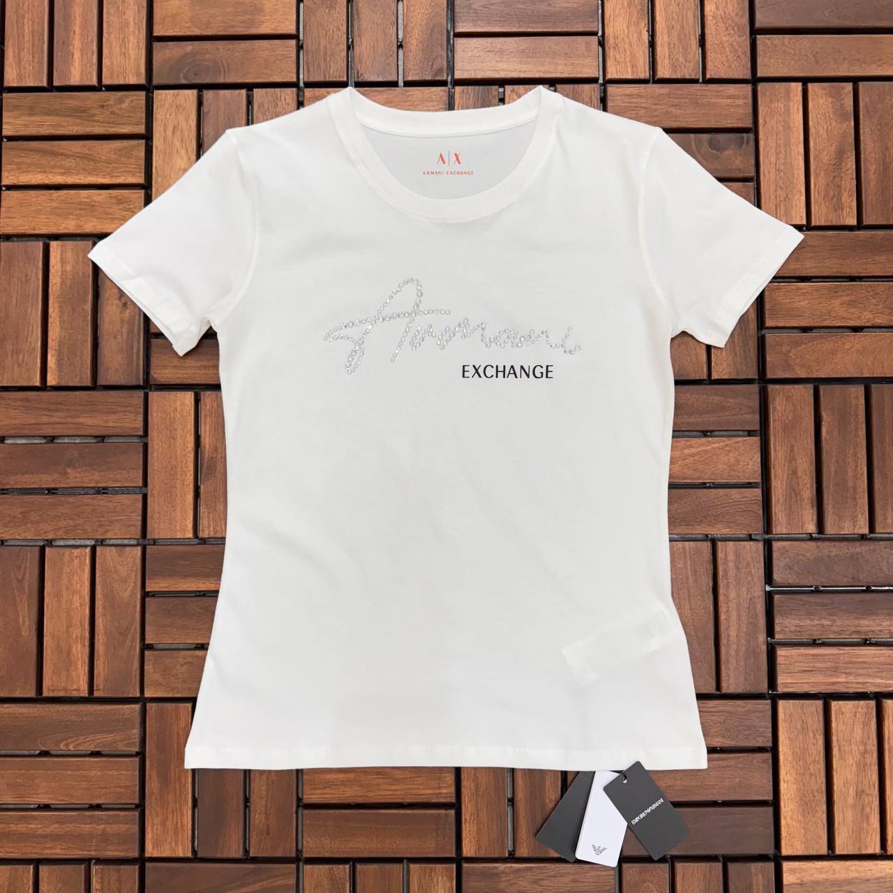 Armani Kadın Taş Detaylı T-Shirt BES99