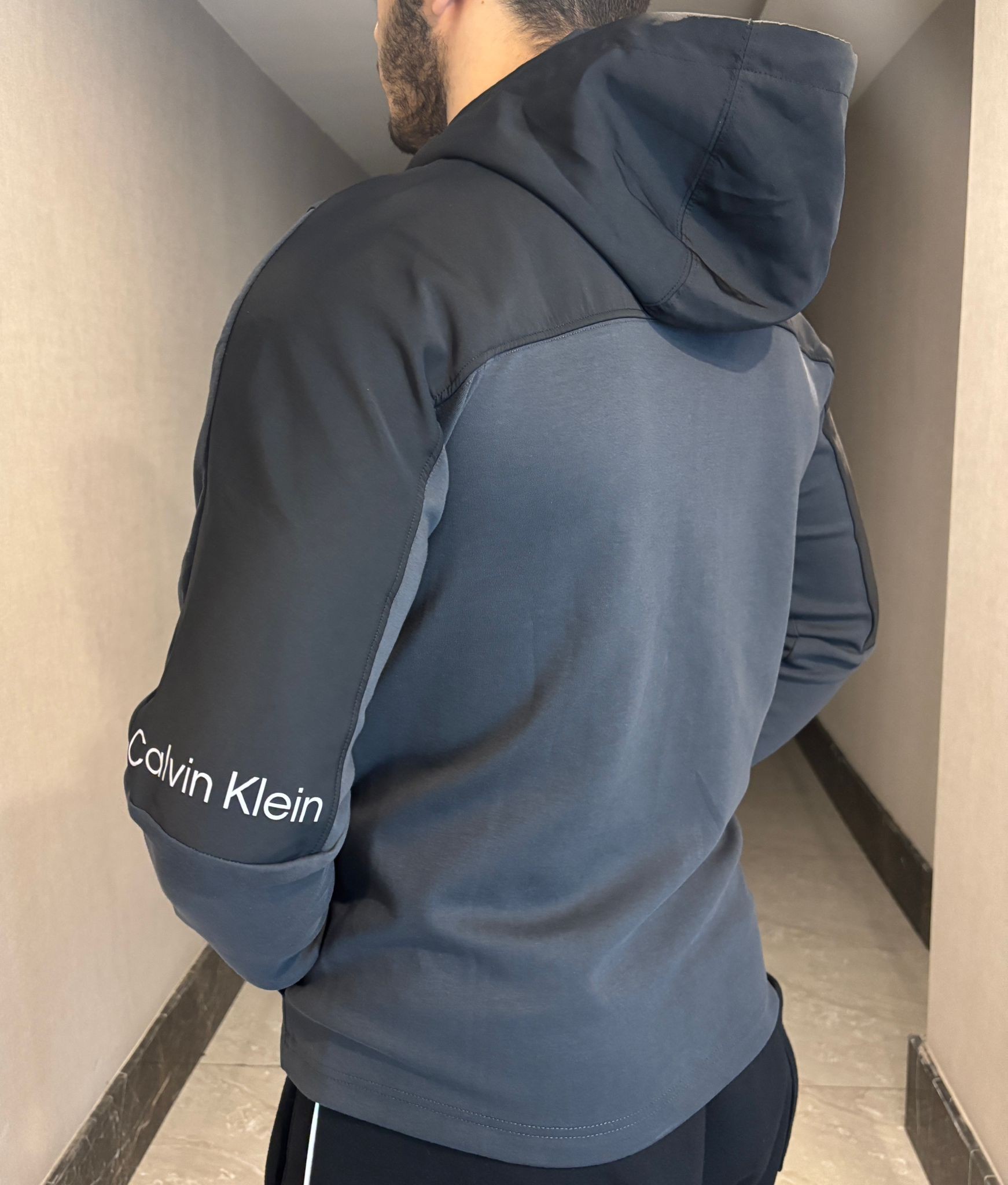 CK Kapüşonlu Fermuarlı Füme Erkek Sweatshirt