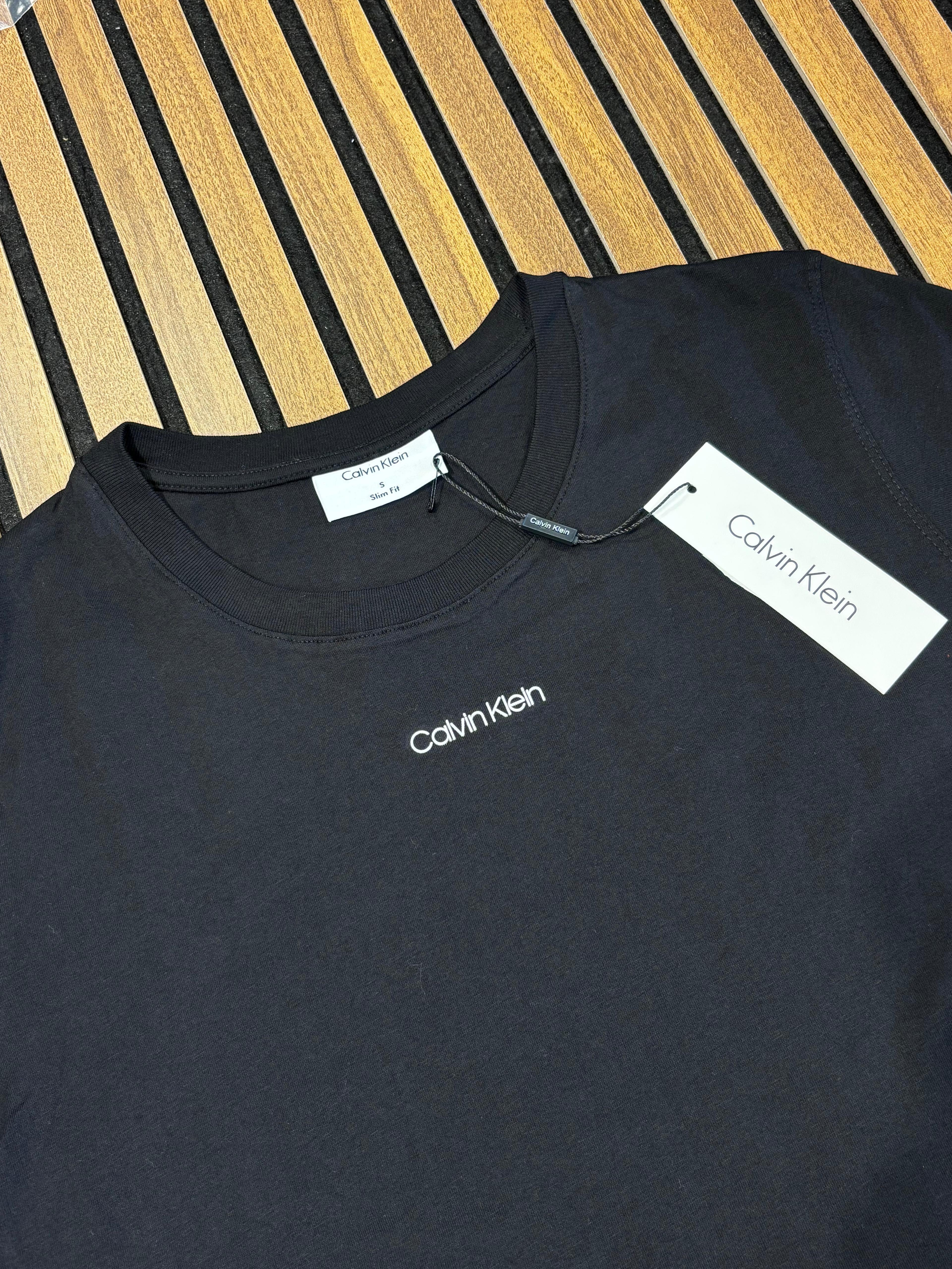 CALVIN KLEIN Yazı Detaylı Siyah Kadın T-Shirt BES86