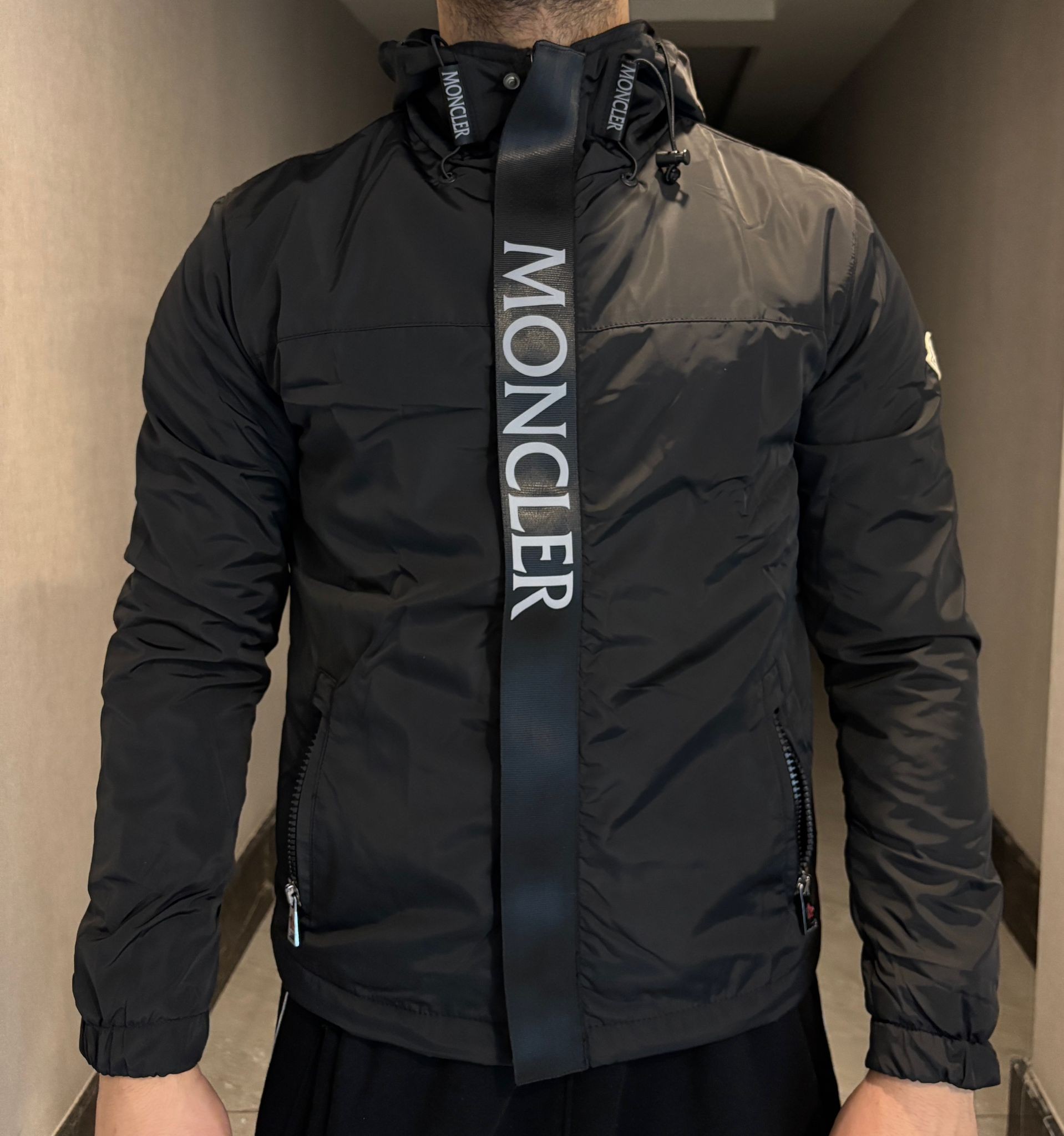 Moncler Mevsimlik Erkek Mont Siyah