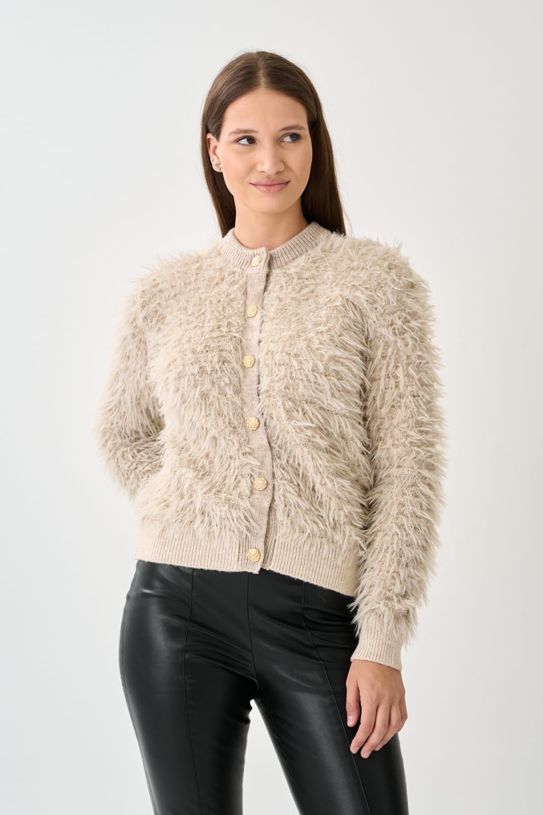 Berhani Tüylü Bej Kadın Hırka 275B