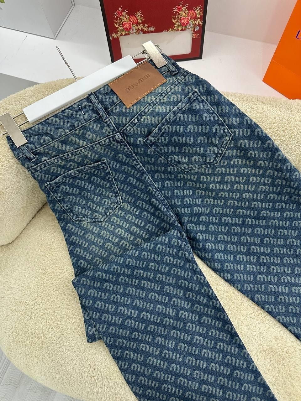 Miu Miu Yazı Detaylı Kadın Kot Pantolon