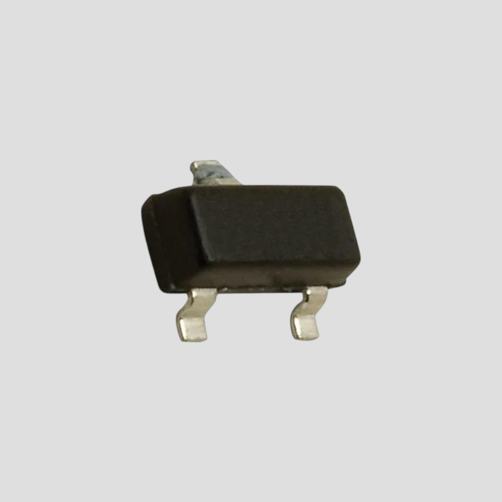 MMBT1815G-GR-AE3-R - (C4GG) SOT-23 0.15A 60V 0.25W NPN TRANSISTOR