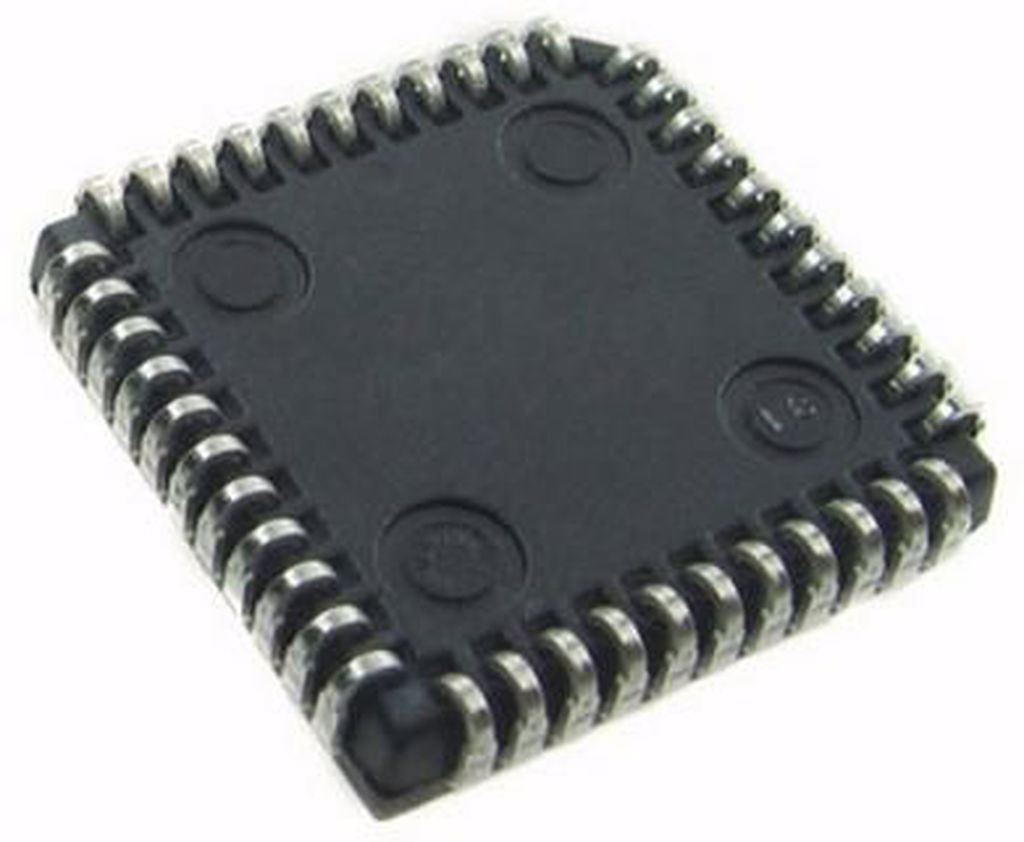 MC68HC000FN16 PLCC-68 MICROPROCESSOR