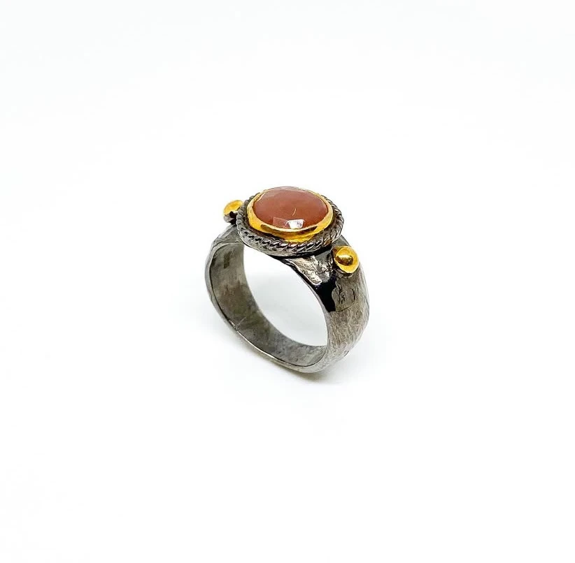 Moonstone Taşlı El Yapını Gümüş Yüzük