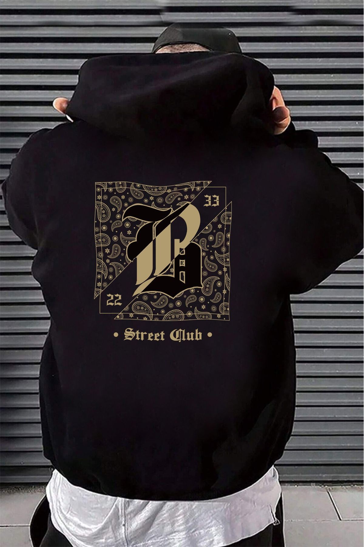 B Harfi Sırt Baskılı Kapüşonlu Kanguru Cepli İçi Polarlı Sweatshirt