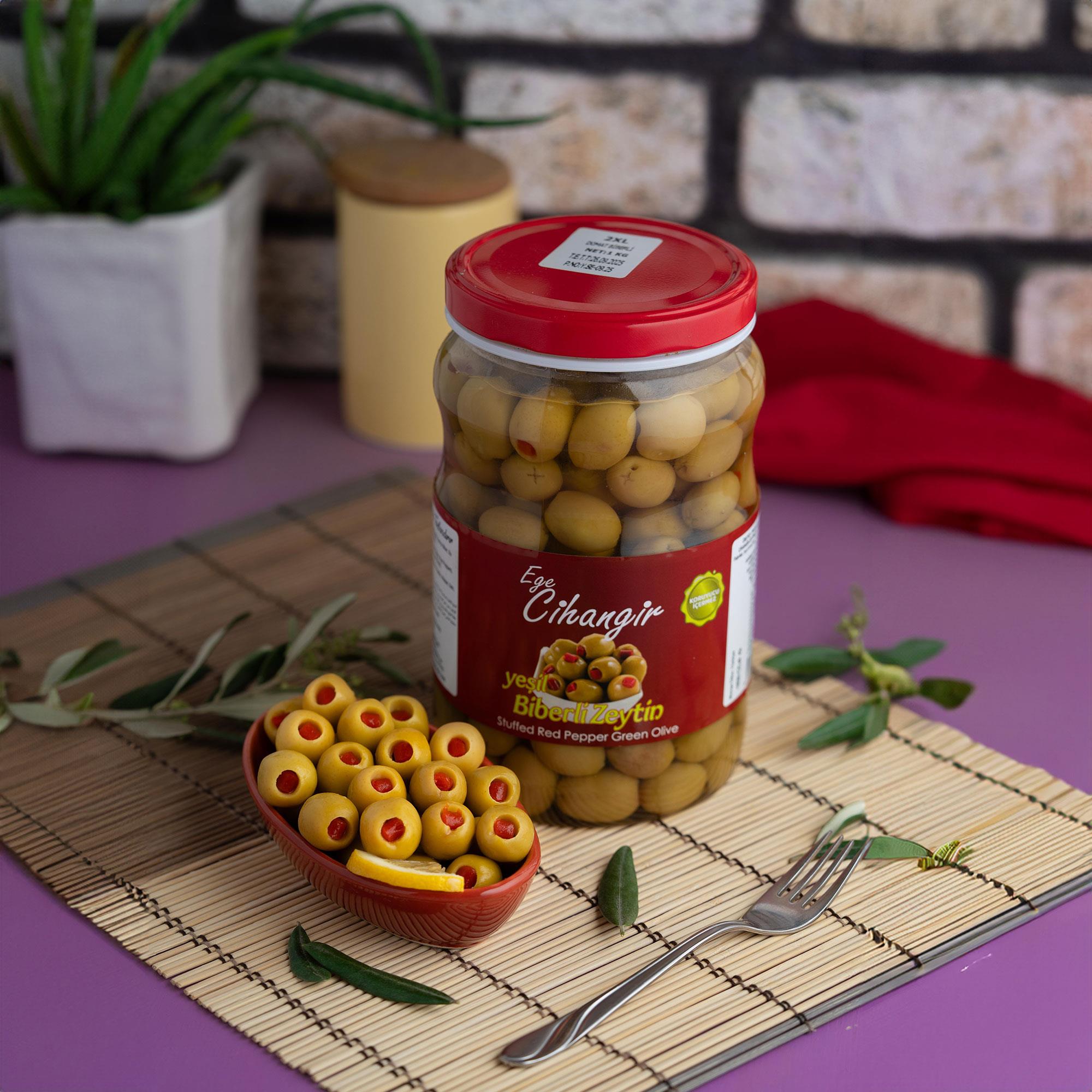 Biberli Zeytin XL- 1 kg Pet - Ege Cihangir