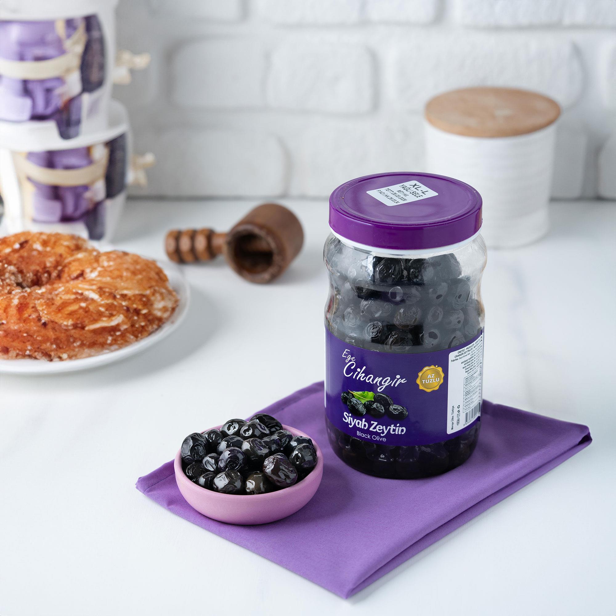 Yağlı Sele Zeytin XL - 1 kg Pet - Ege Cihangir