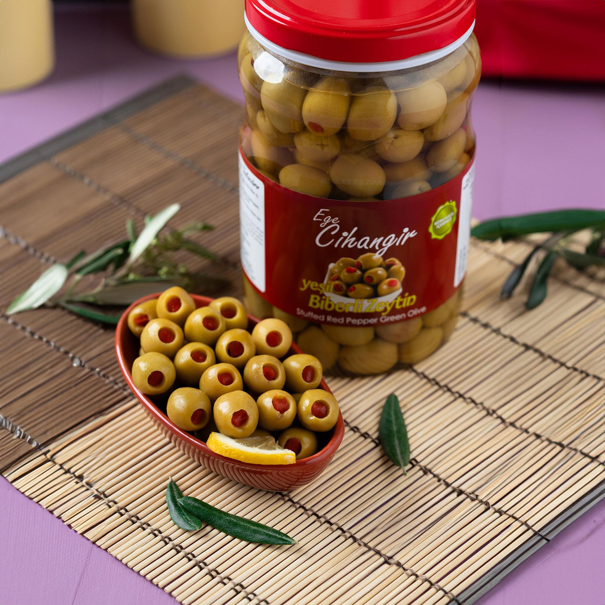 Biberli Zeytin 2XL- 1 kg Pet - Ege Cihangir