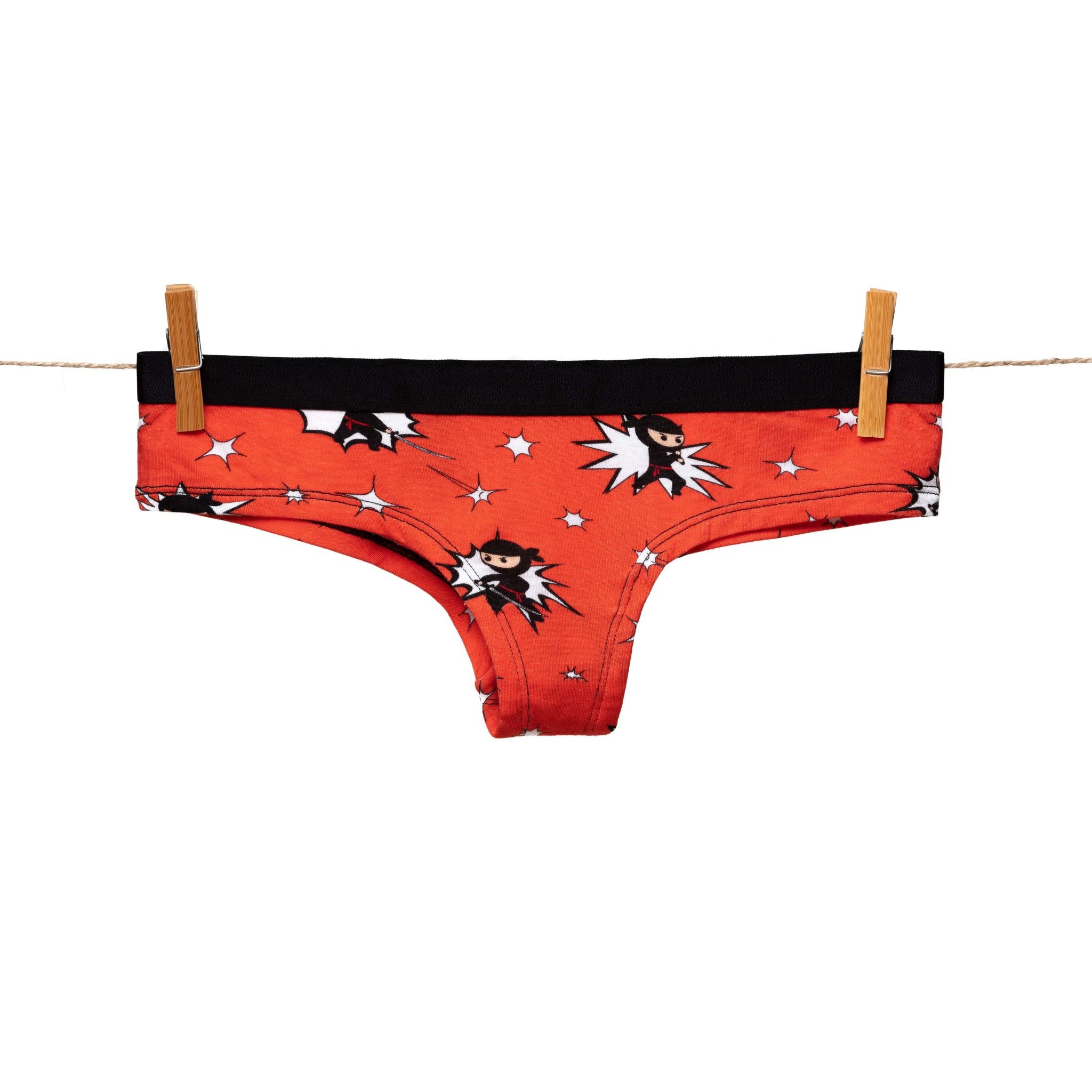 Cheeky, Boxer ve Çorap