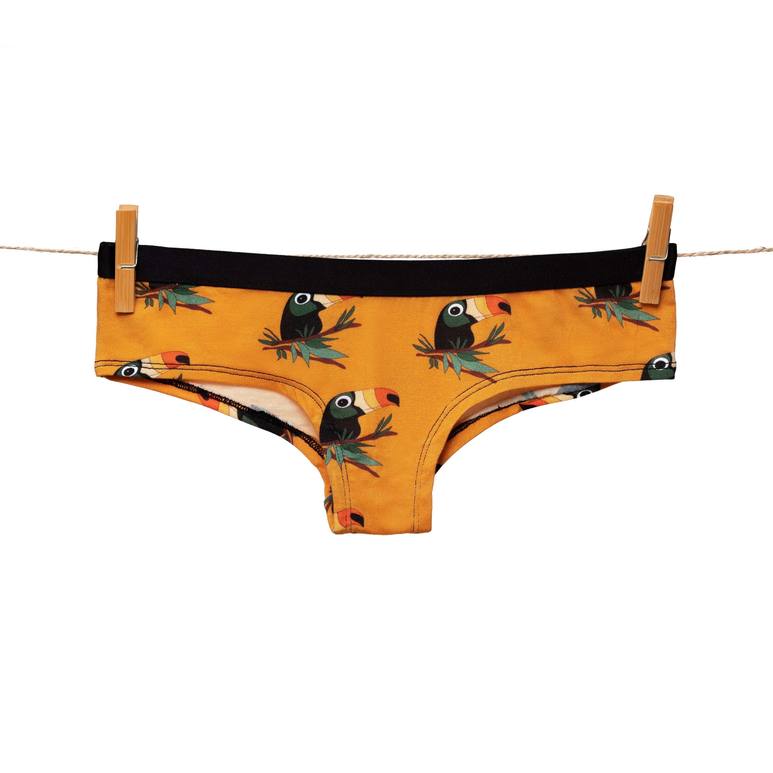 Cheeky, Boxer ve Çorap