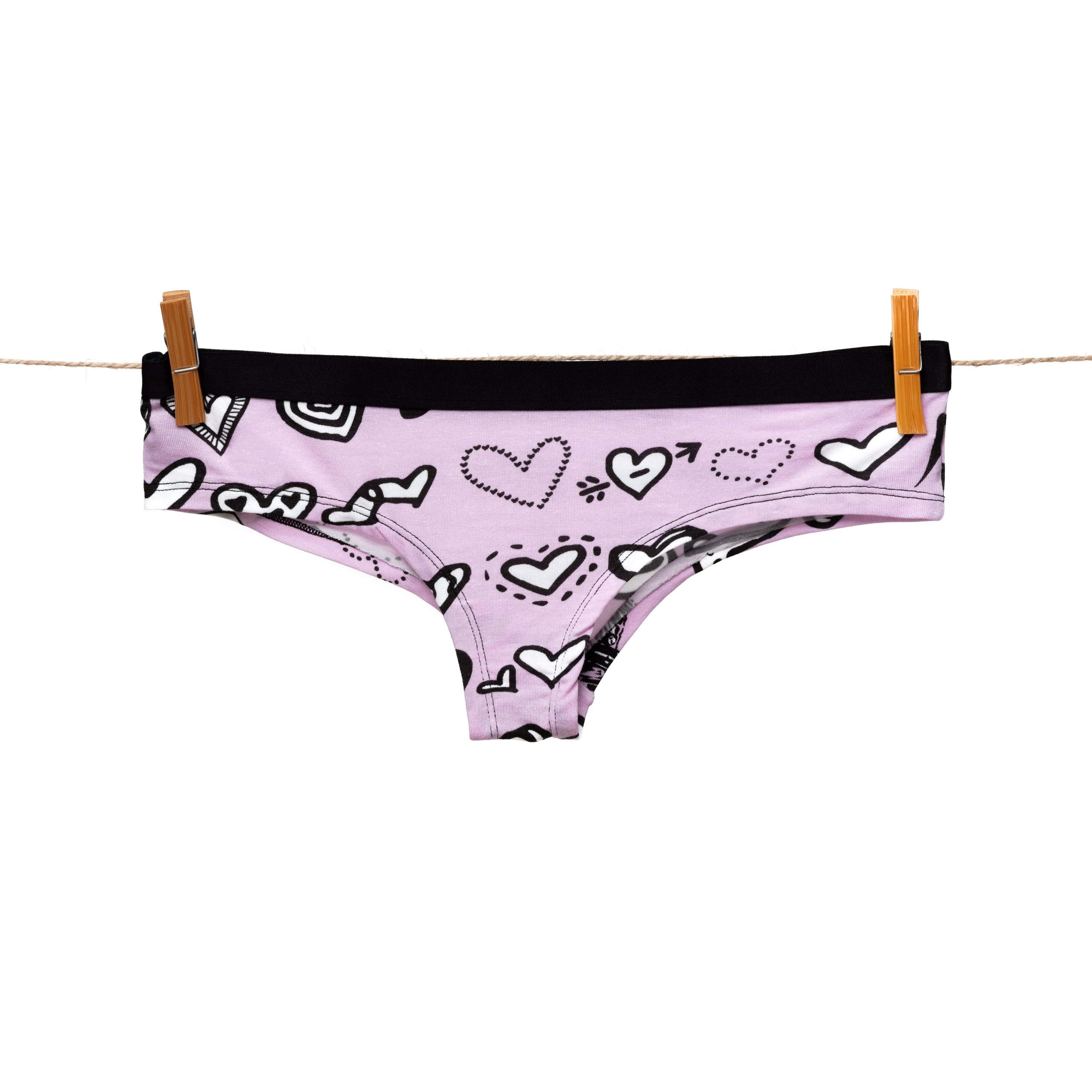 Cheeky, Boxer ve Çorap