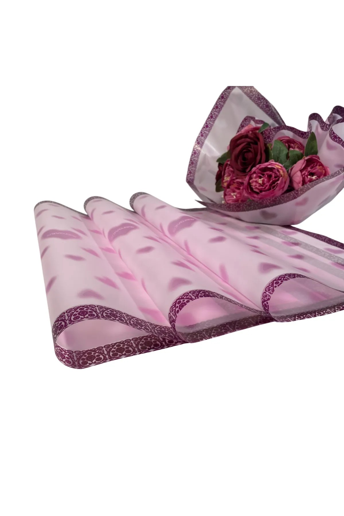 Kalp Desenli Kenar Çerçeveli Mor Renk Çiçek Buket Kağıdı-20 Sayfa-55x55cm