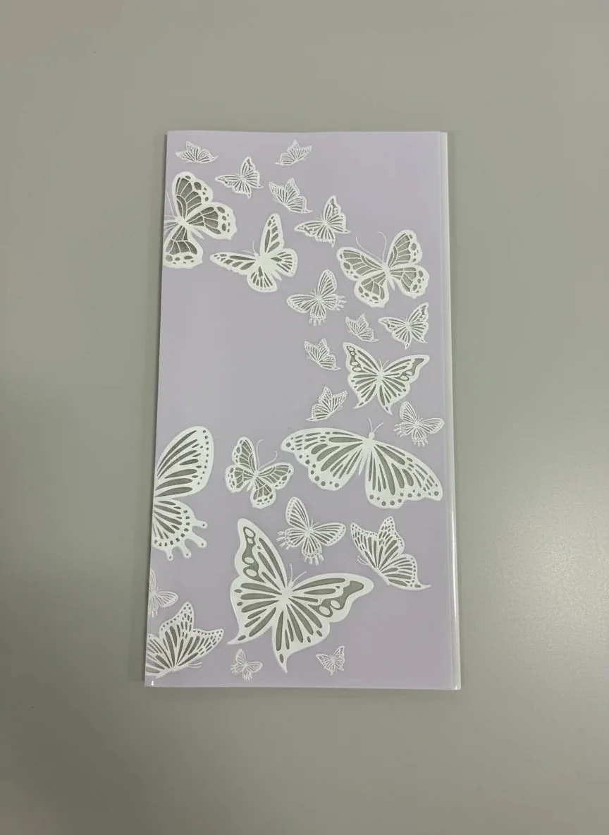 Kelebek Tasarımlı - Lila Renk - Çiçek Buket Kağıdı - Mat Opp - 55x55cm - 20Sayfa