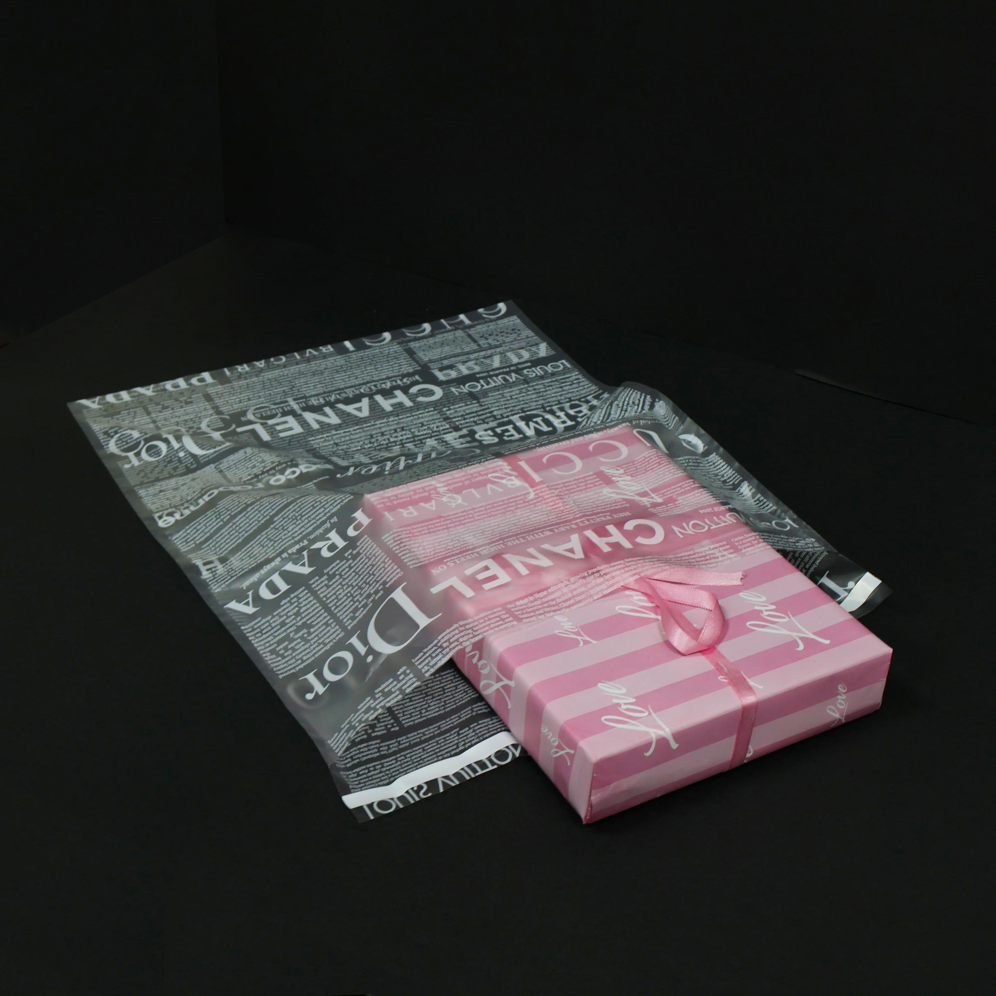 Dünya Markaları Şeffaf Kargo Poşeti-37x45+5 cm- 25 adet