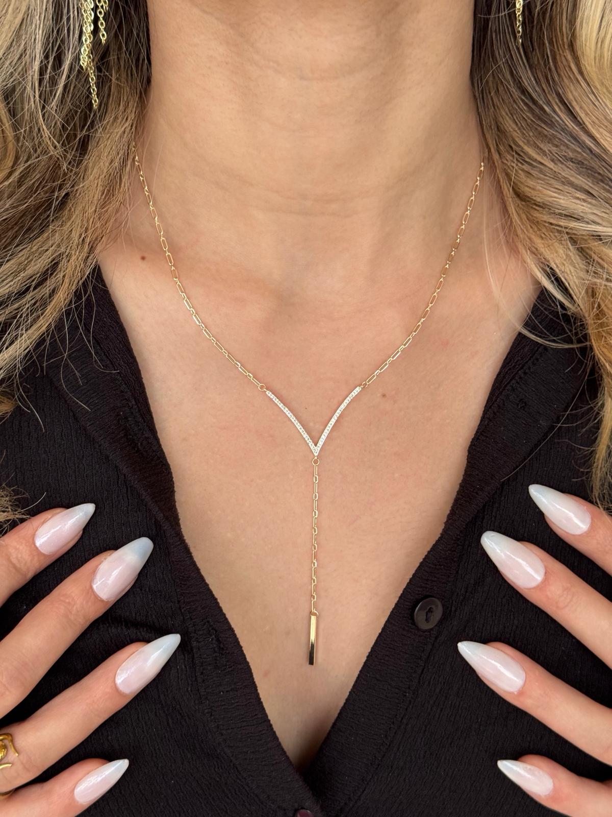 Zirkon Taşlı Tasarım Kolye