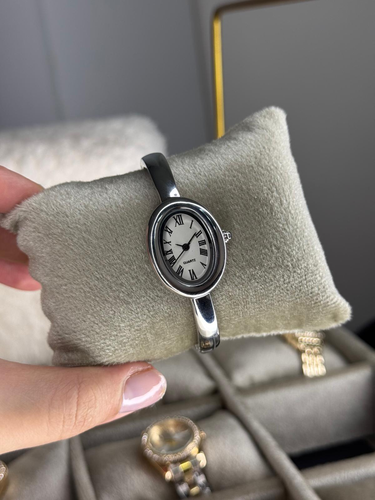 Kelepçe Saat Silver