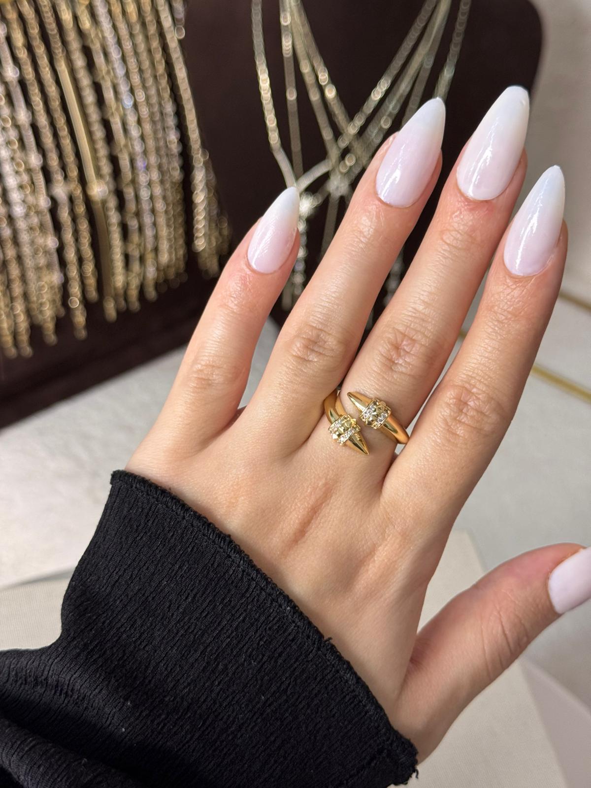 Zirkon Taşlı Yüzük