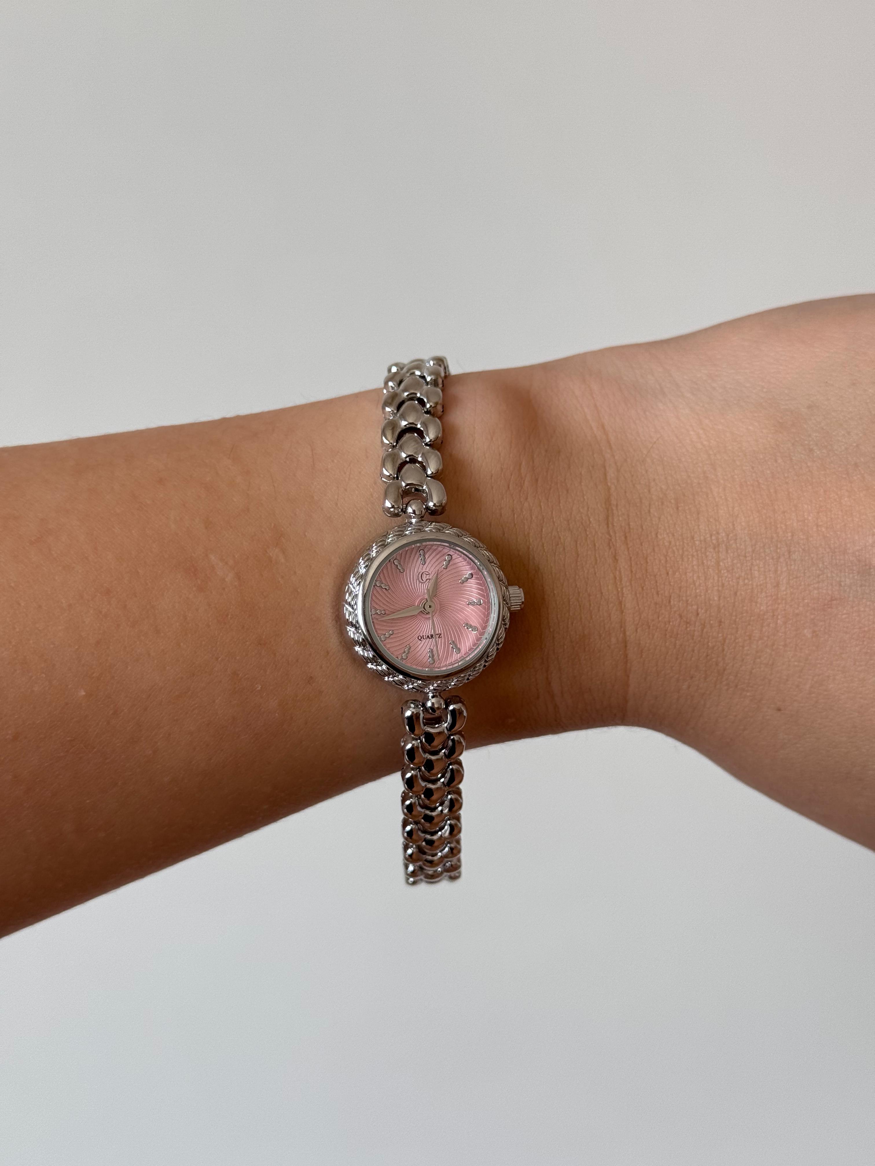 Gümüş Renk Tasarım Kasa Pembe Kadran Minimal Çelik Kadın Kol Saati