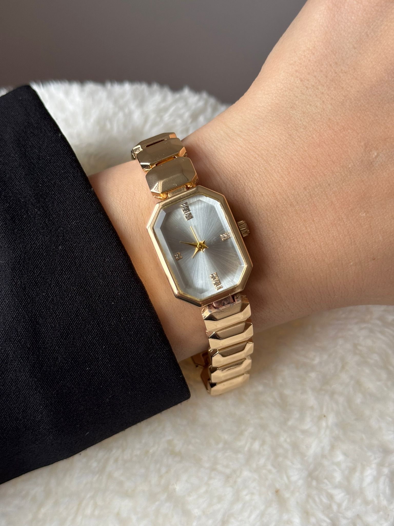 Gold Silver Dial Watch – Designer Case Stainless Steel Women’s Design