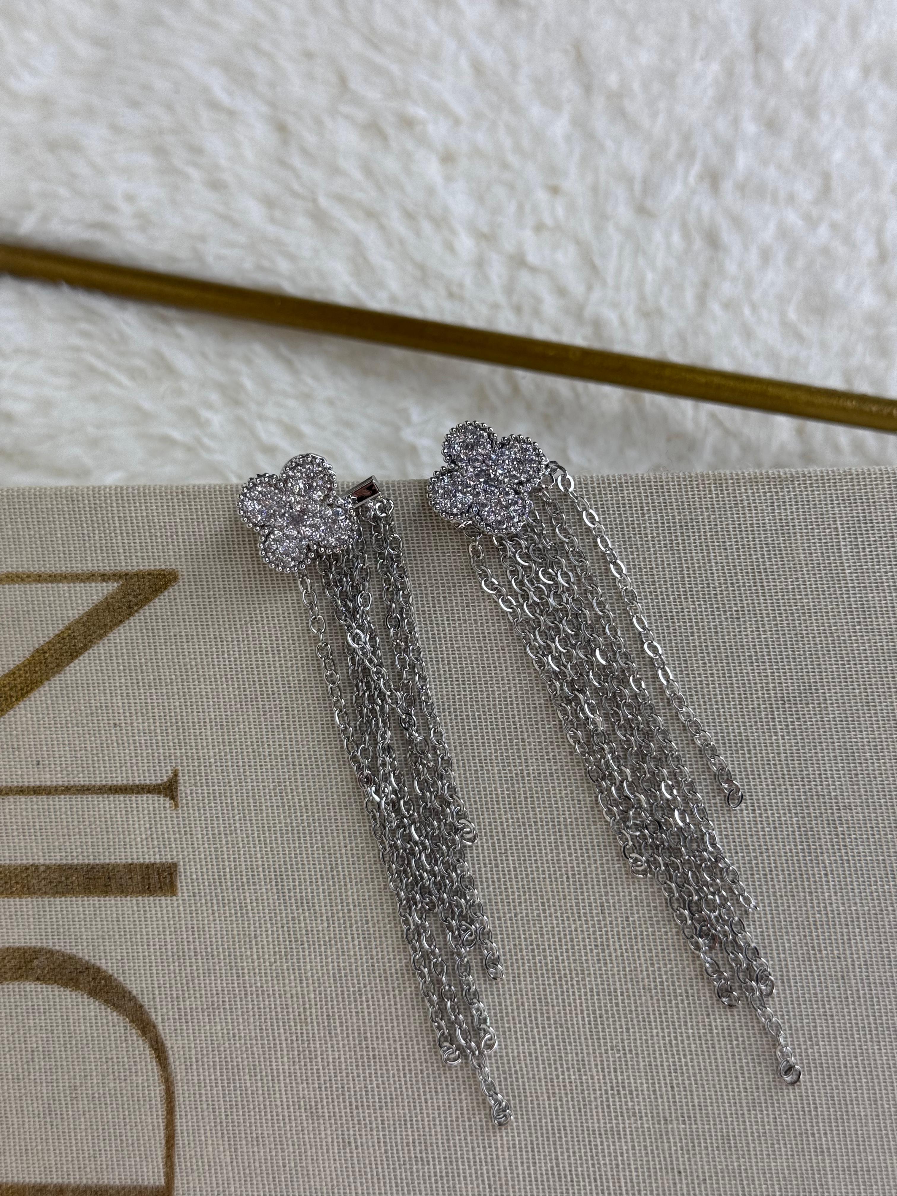 VIP Clover Drop Earrings