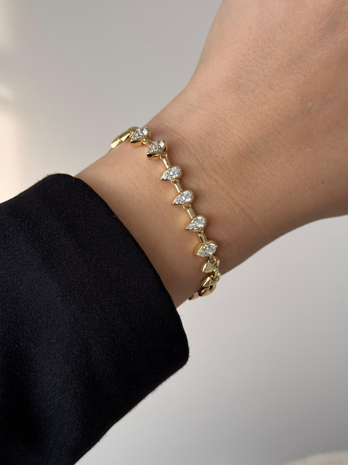 VIP Baguette Teardrop Bracelet