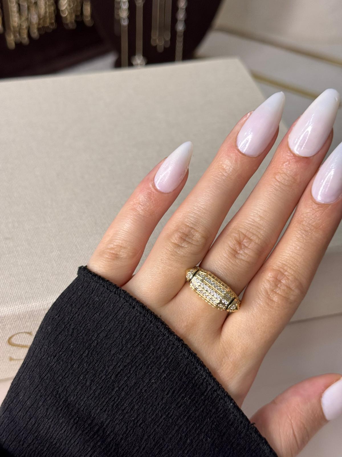 Leo Tasarım Yüzük