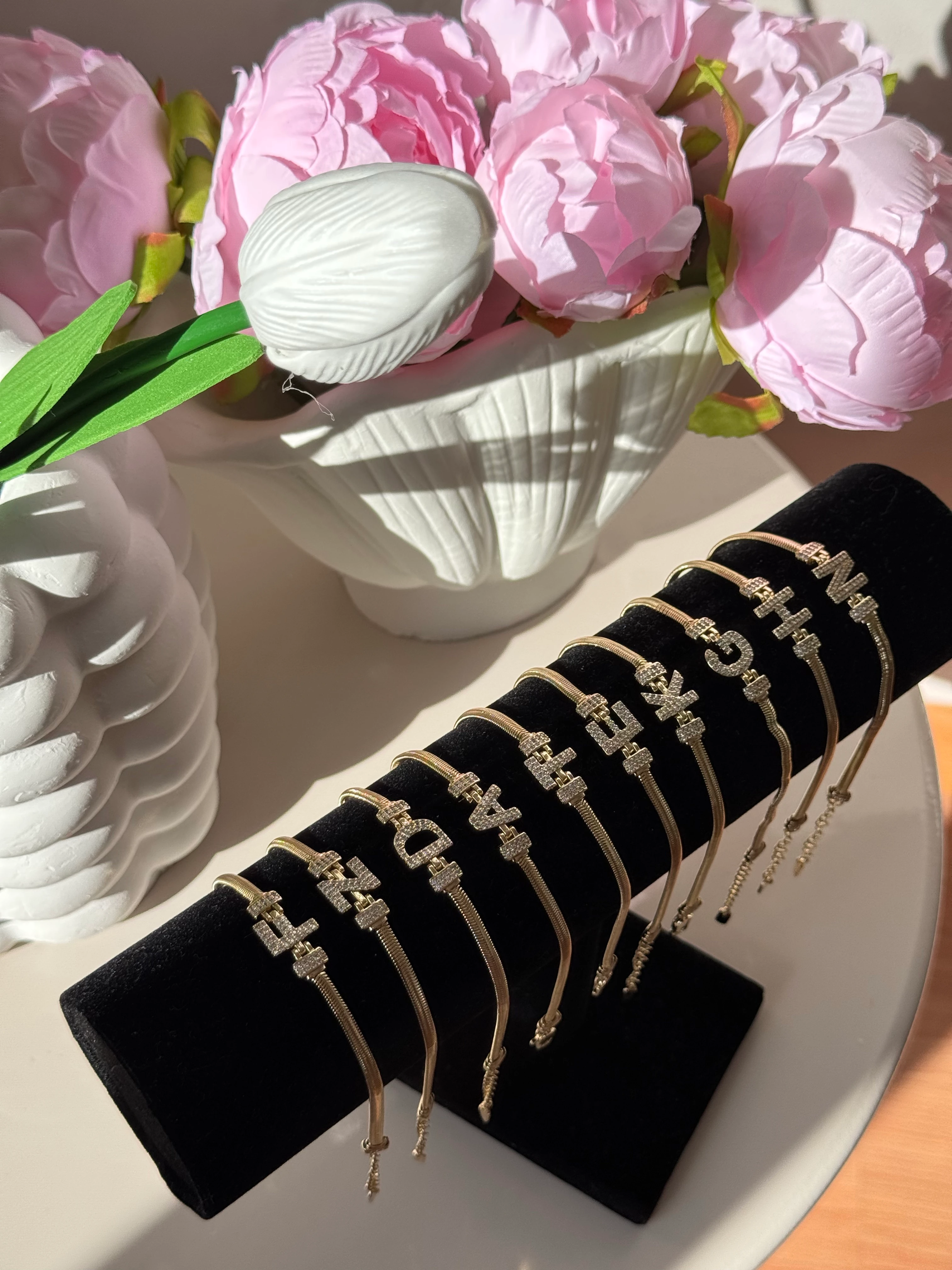  Çelik Zirkon Taşlı Harf Bileklik – Gold