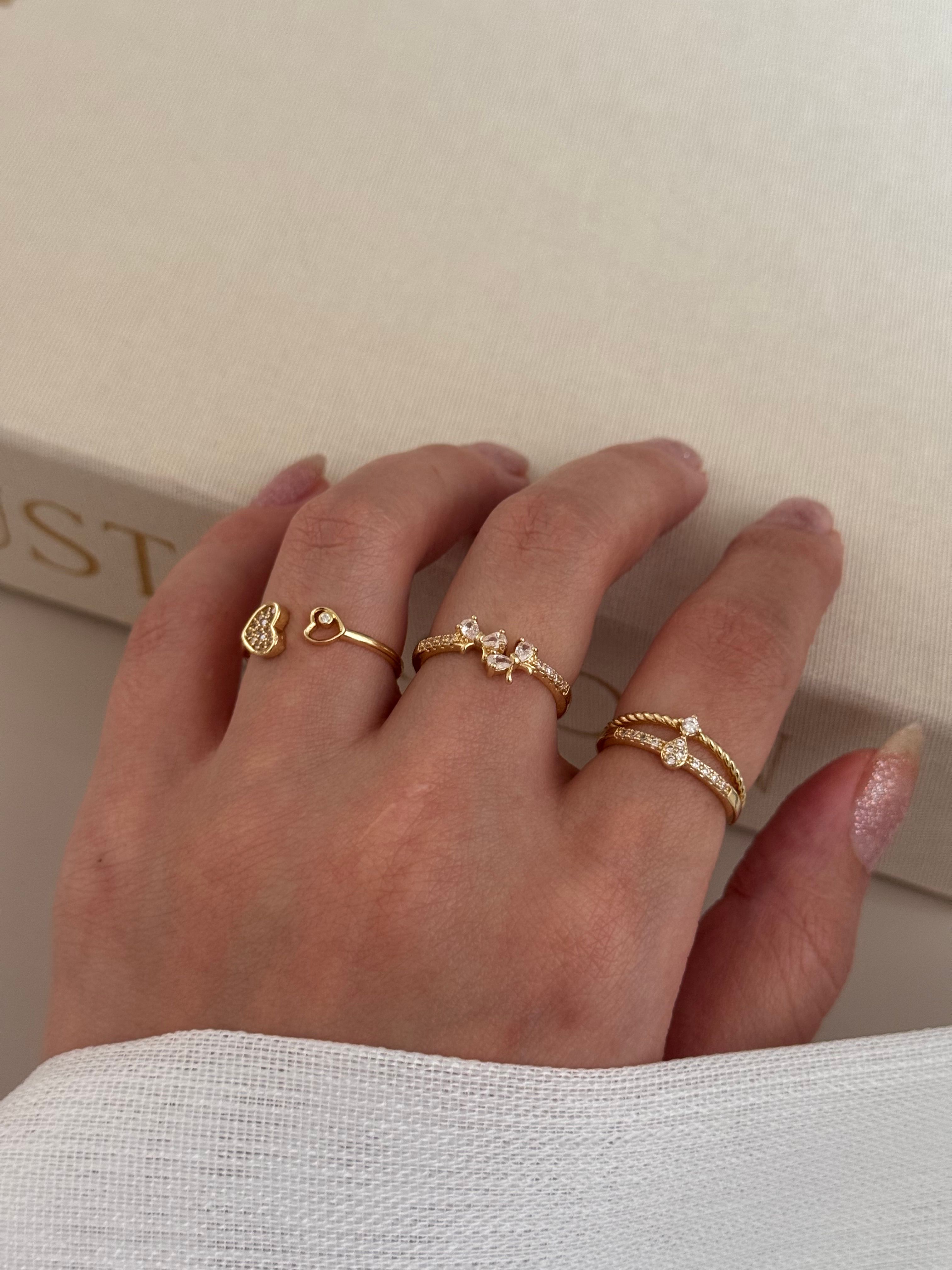 3’lü Ayarlanabilir Gold Yüzük Seti – Kalp ve Taş Detaylı