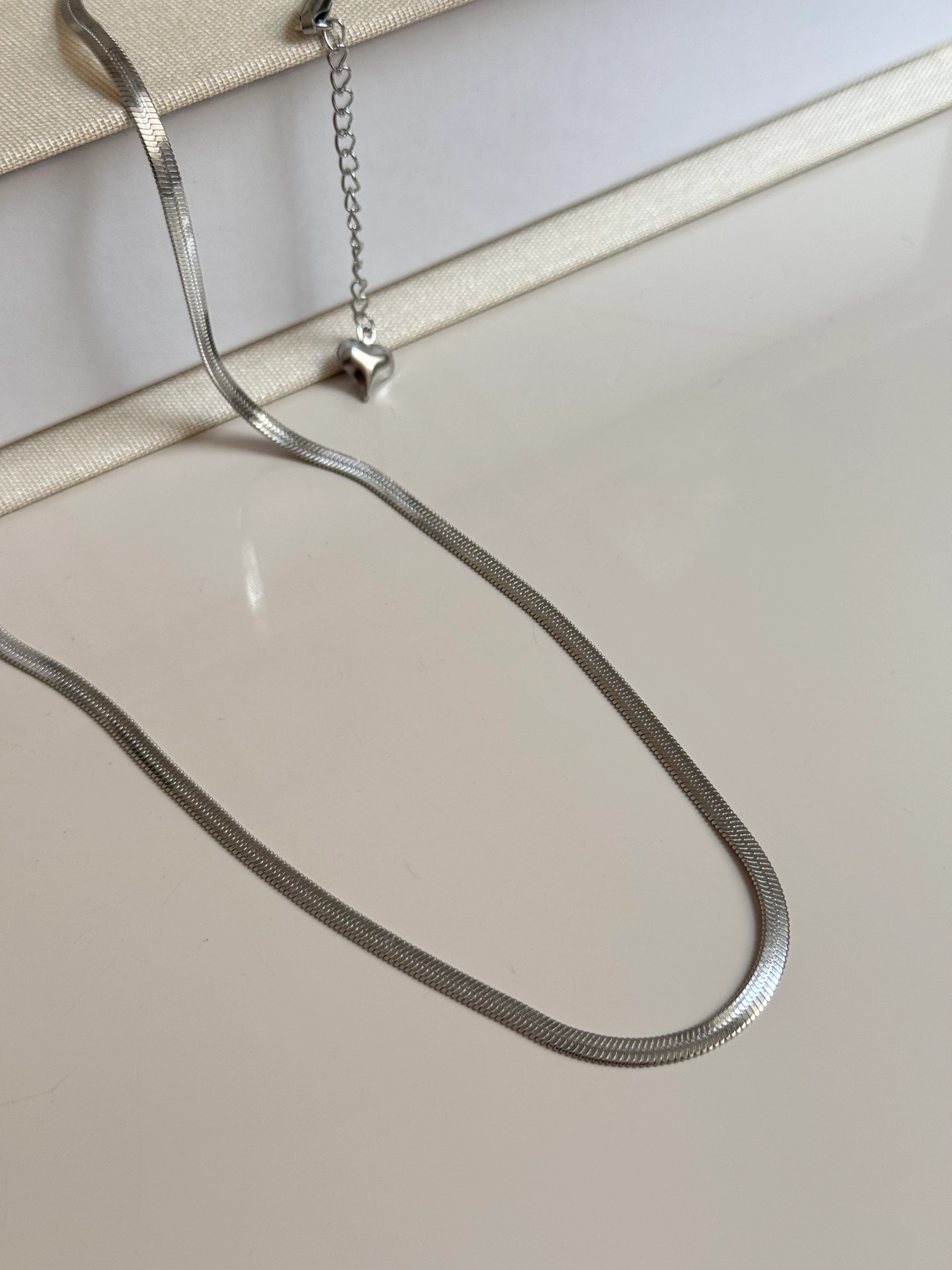 Gümüş Renk Ezme Zincir Kadın Çelik Kolye